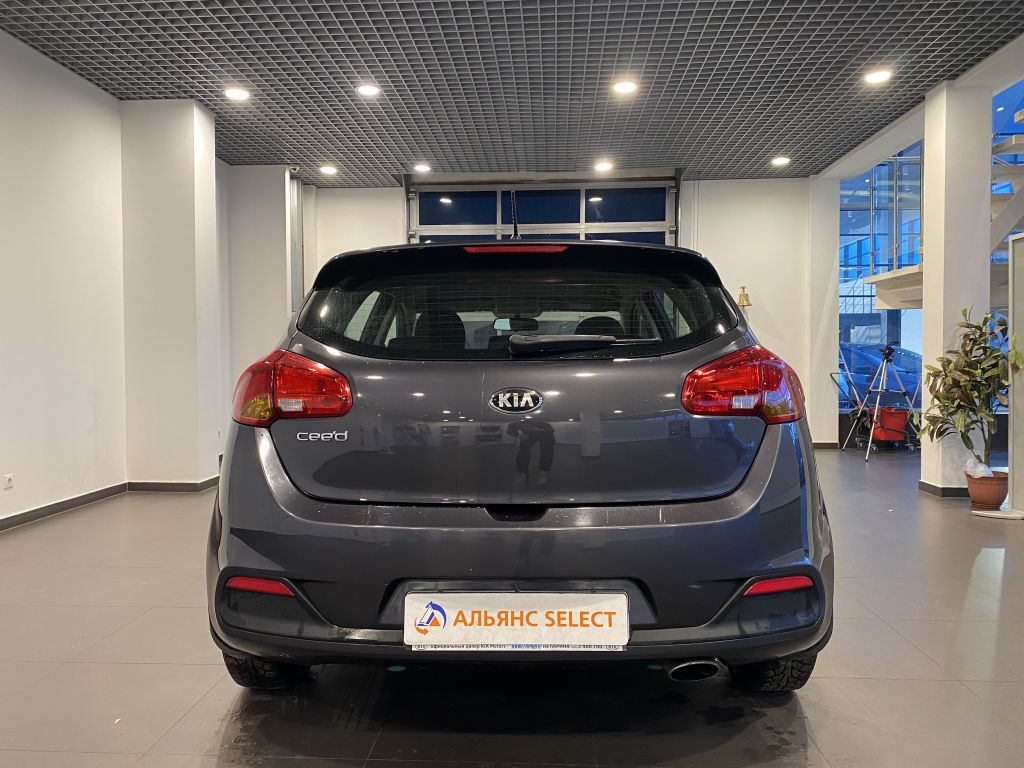 KIA CEED