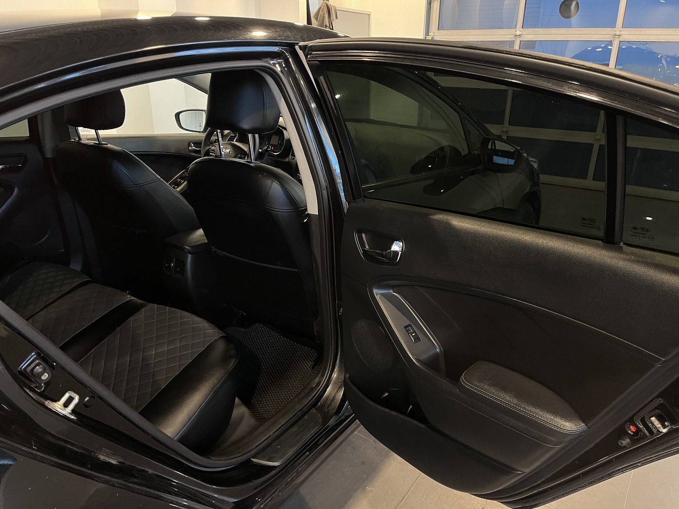 KIA CERATO
