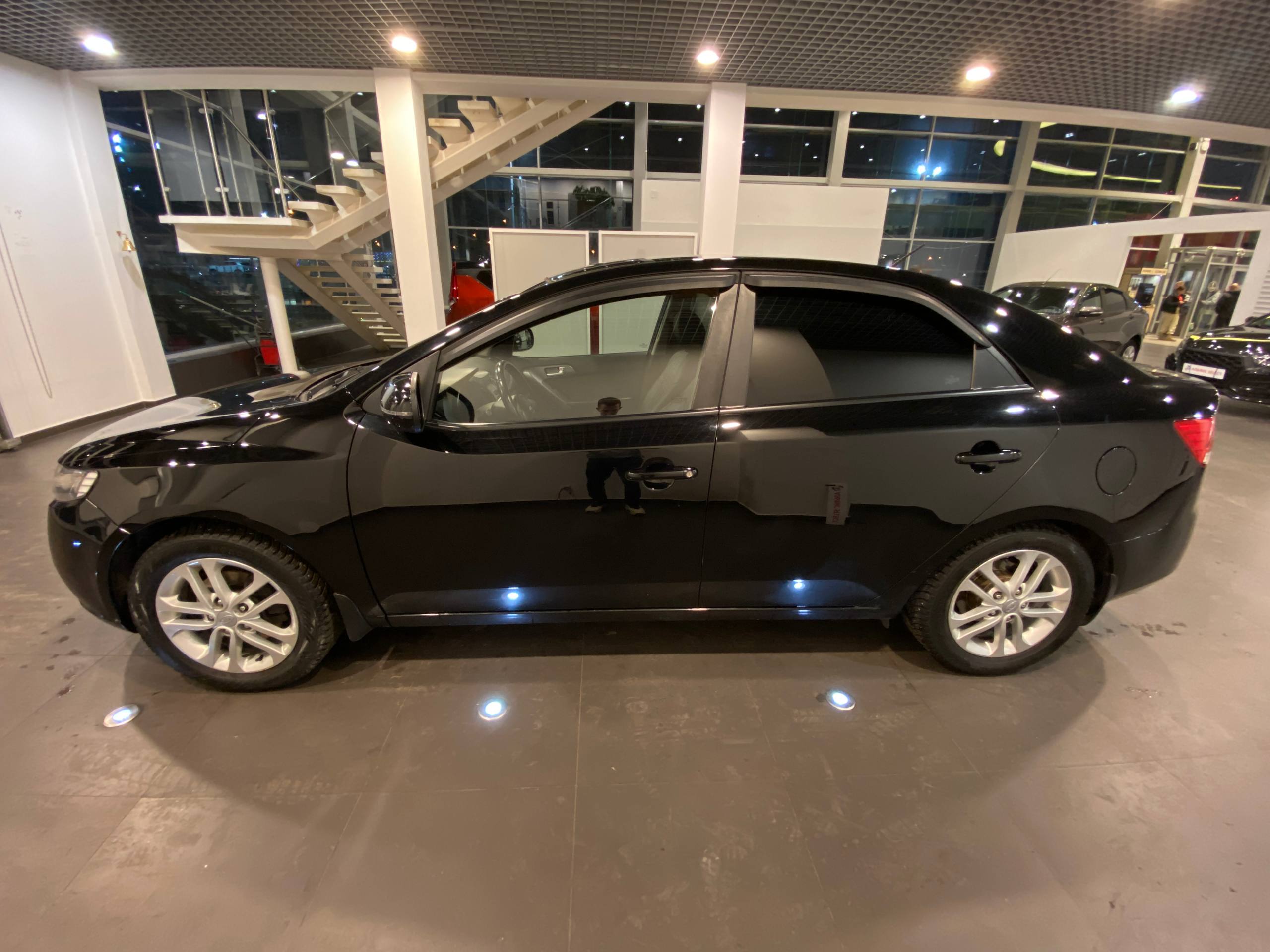 KIA CERATO