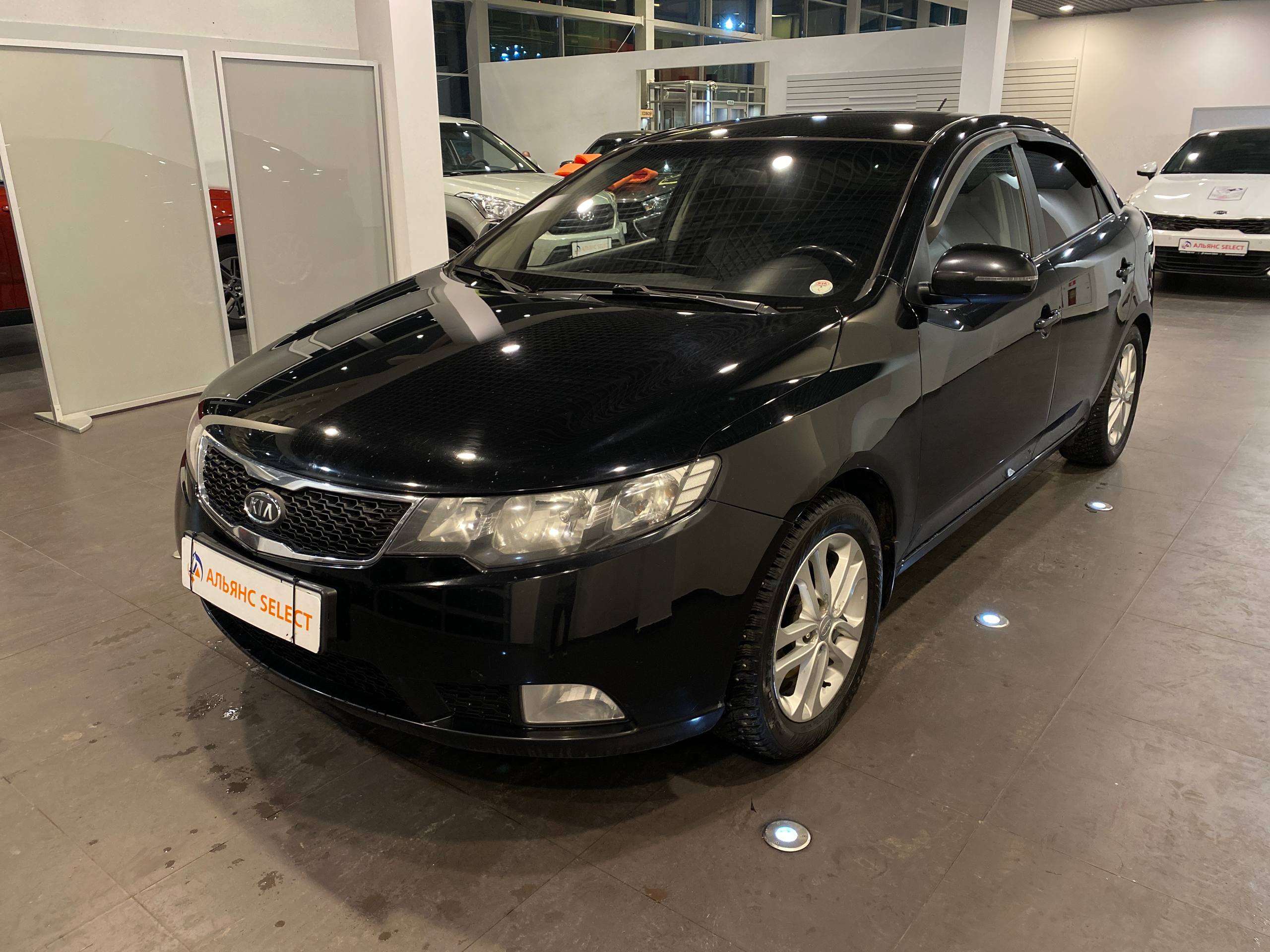 KIA CERATO
