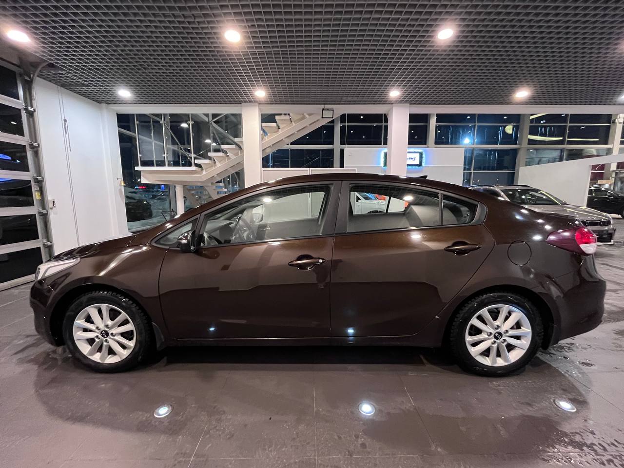 KIA CERATO