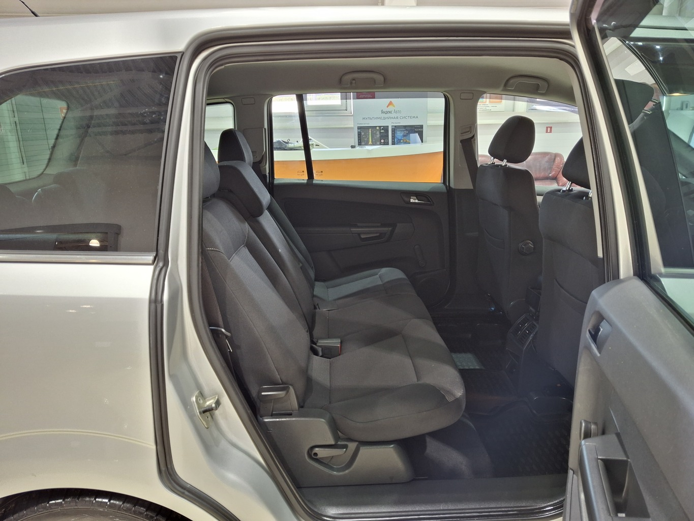 OPEL ZAFIRA