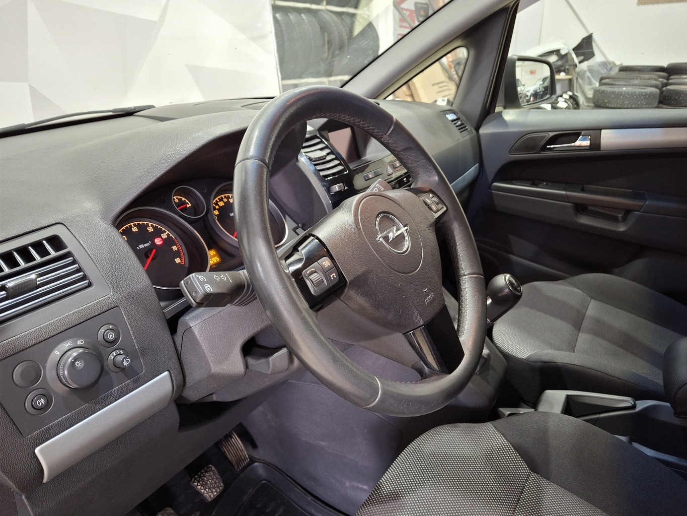 OPEL ZAFIRA