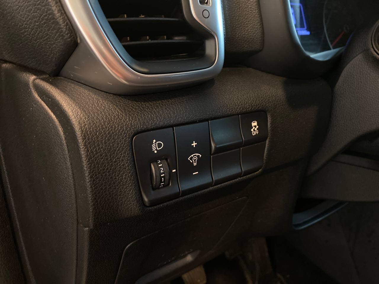 KIA SPORTAGE QL