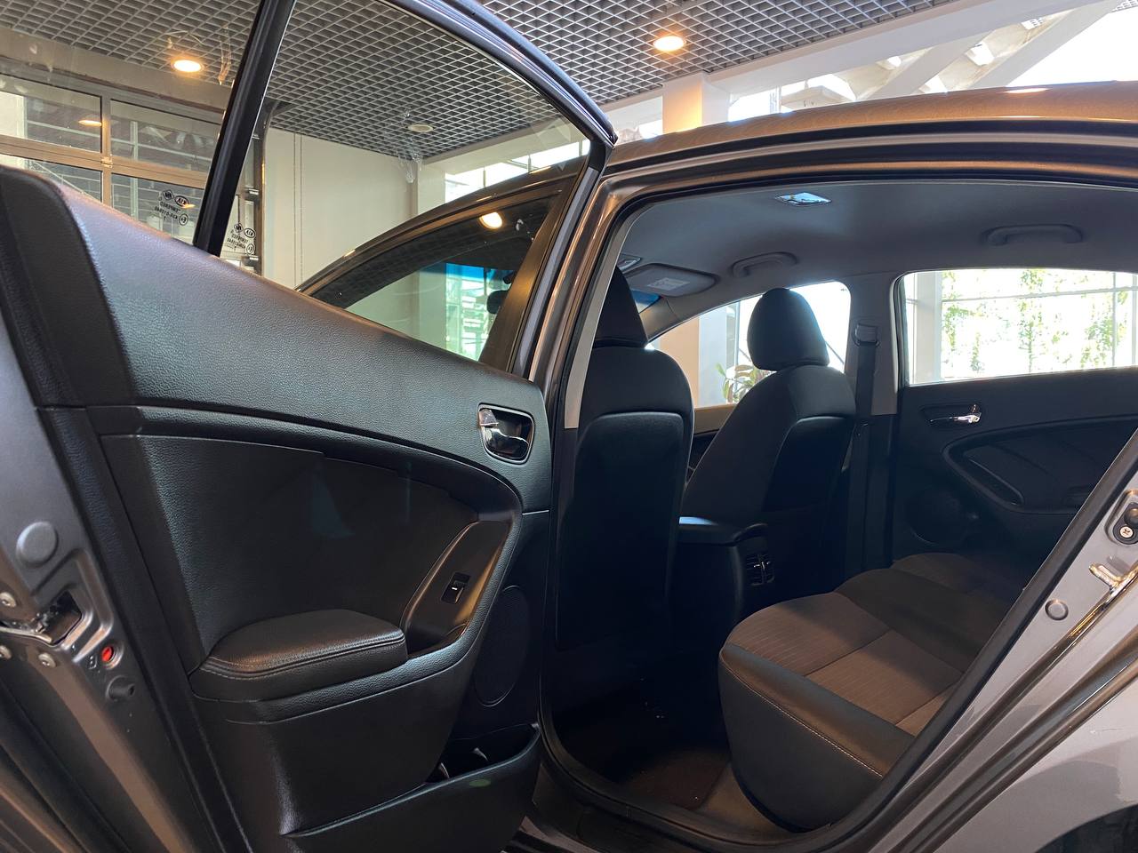 KIA CERATO