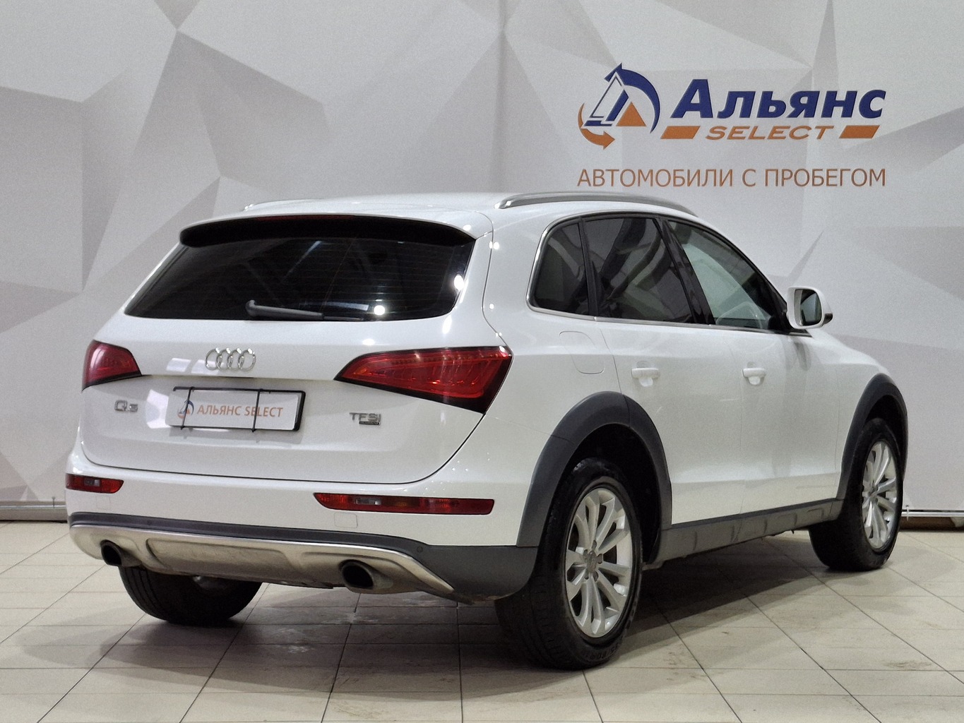 AUDI Q5