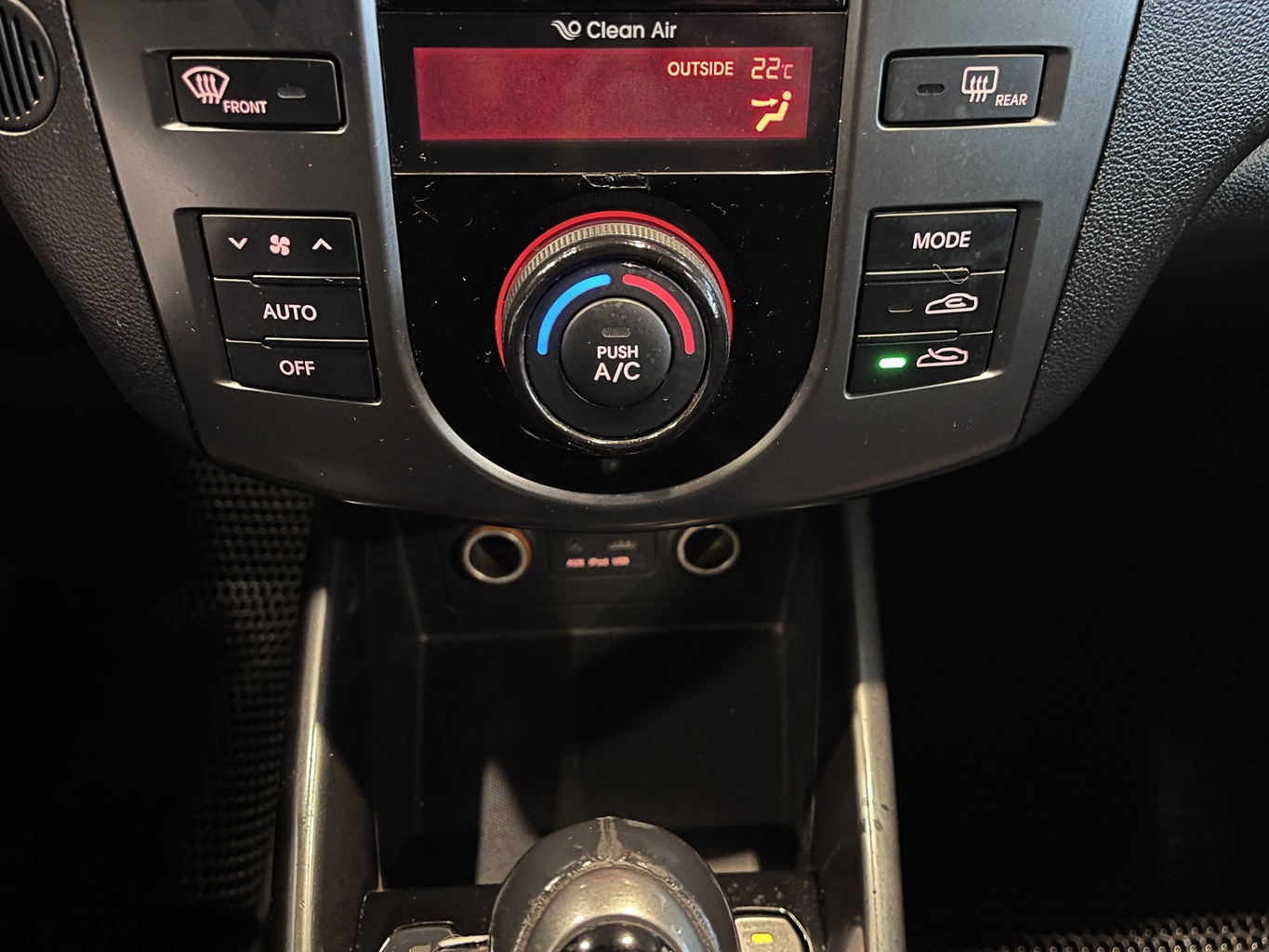 KIA CERATO