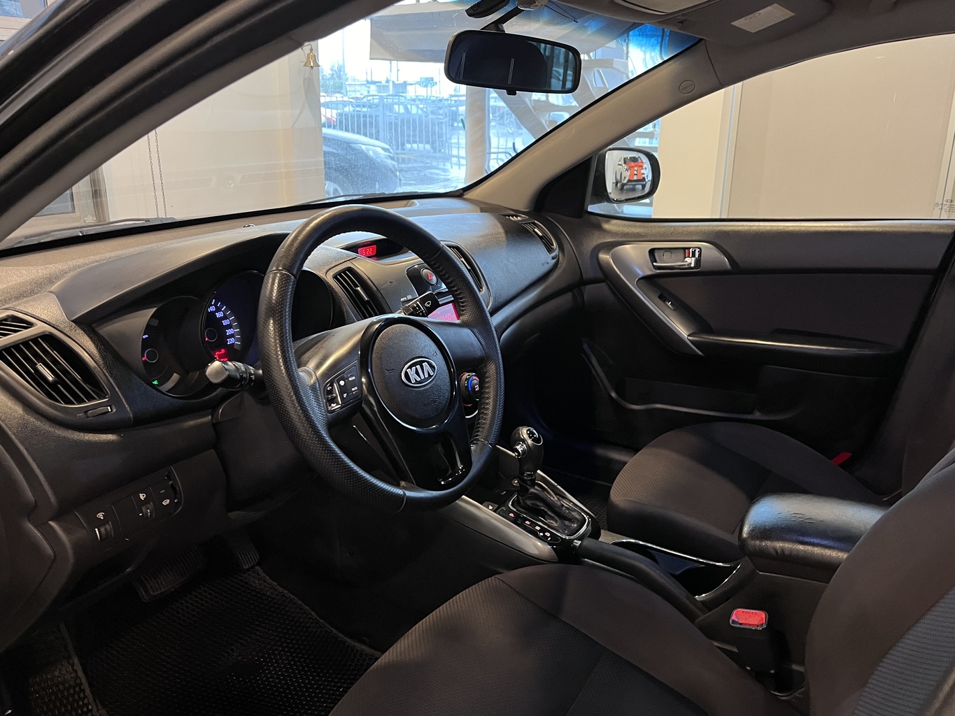 KIA CERATO