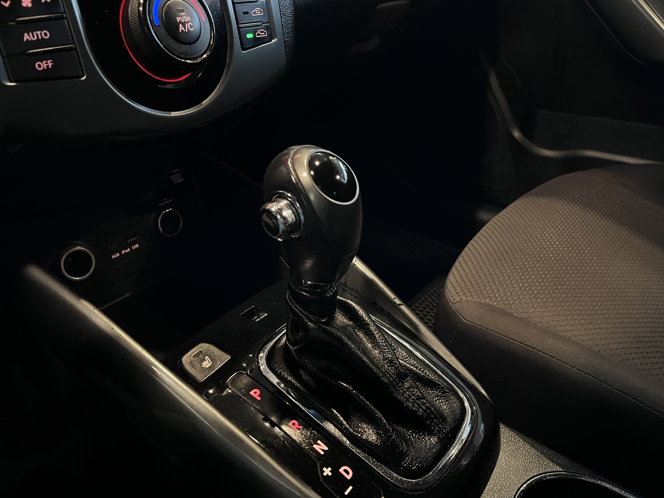 KIA CERATO