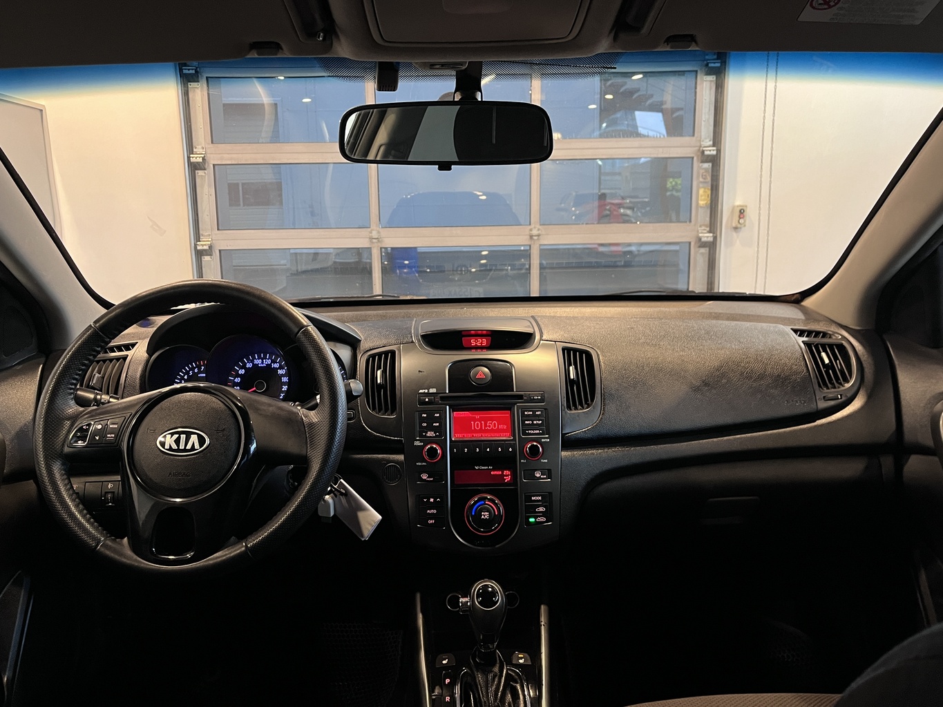 KIA CERATO