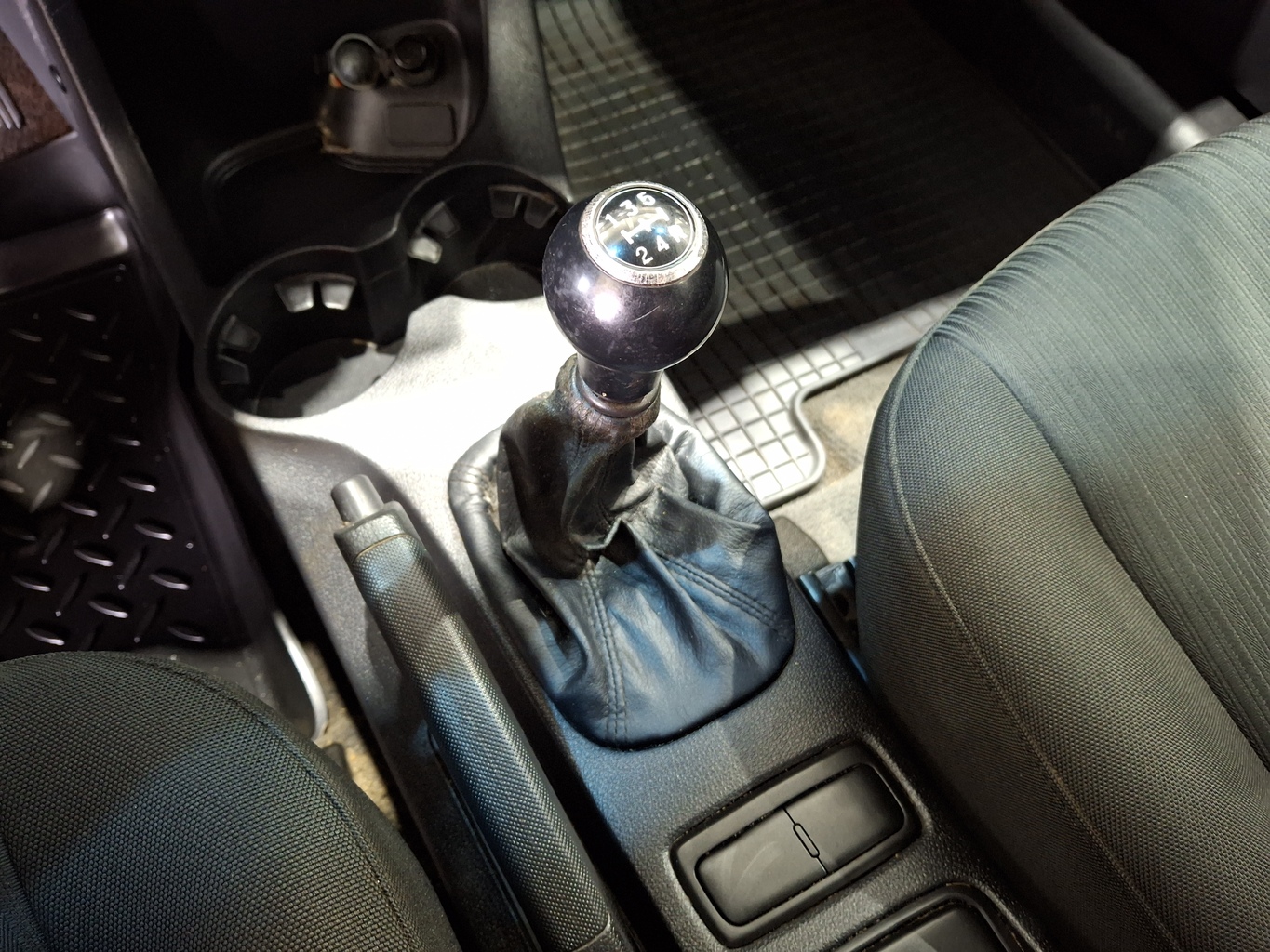 KIA SPORTAGE KM