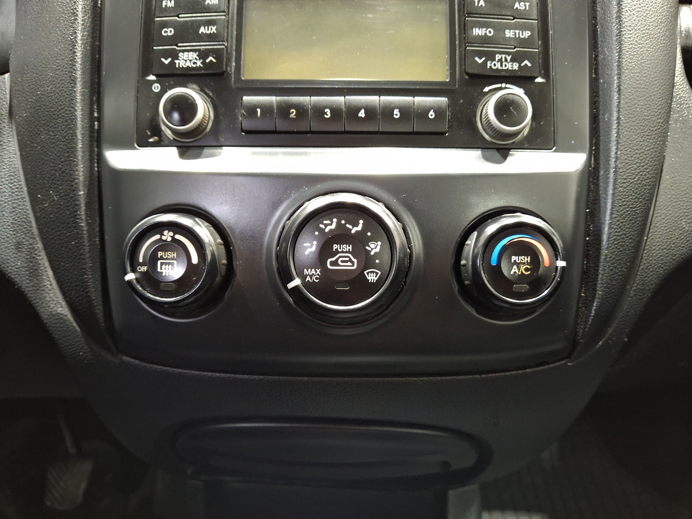 KIA SPORTAGE KM