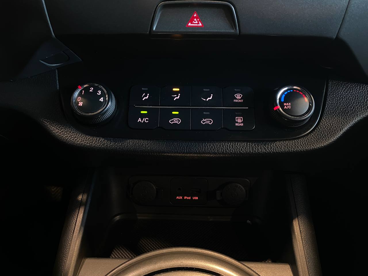 KIA SPORTAGE S
