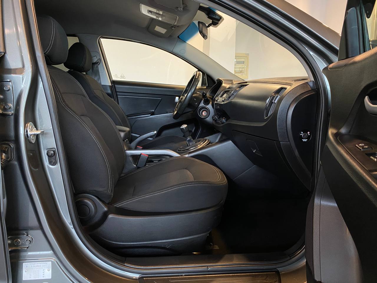 KIA SPORTAGE S