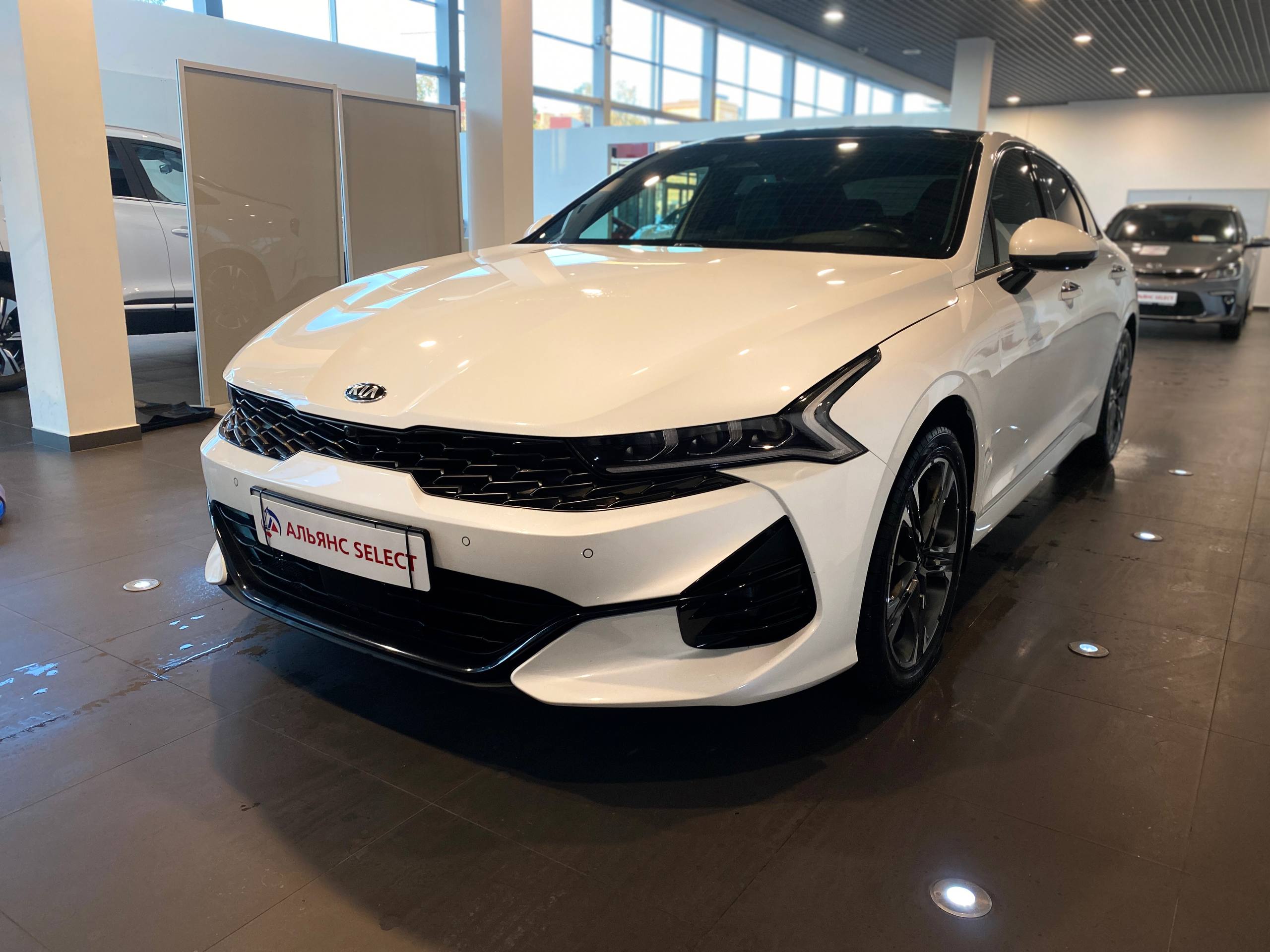 KIA K5
