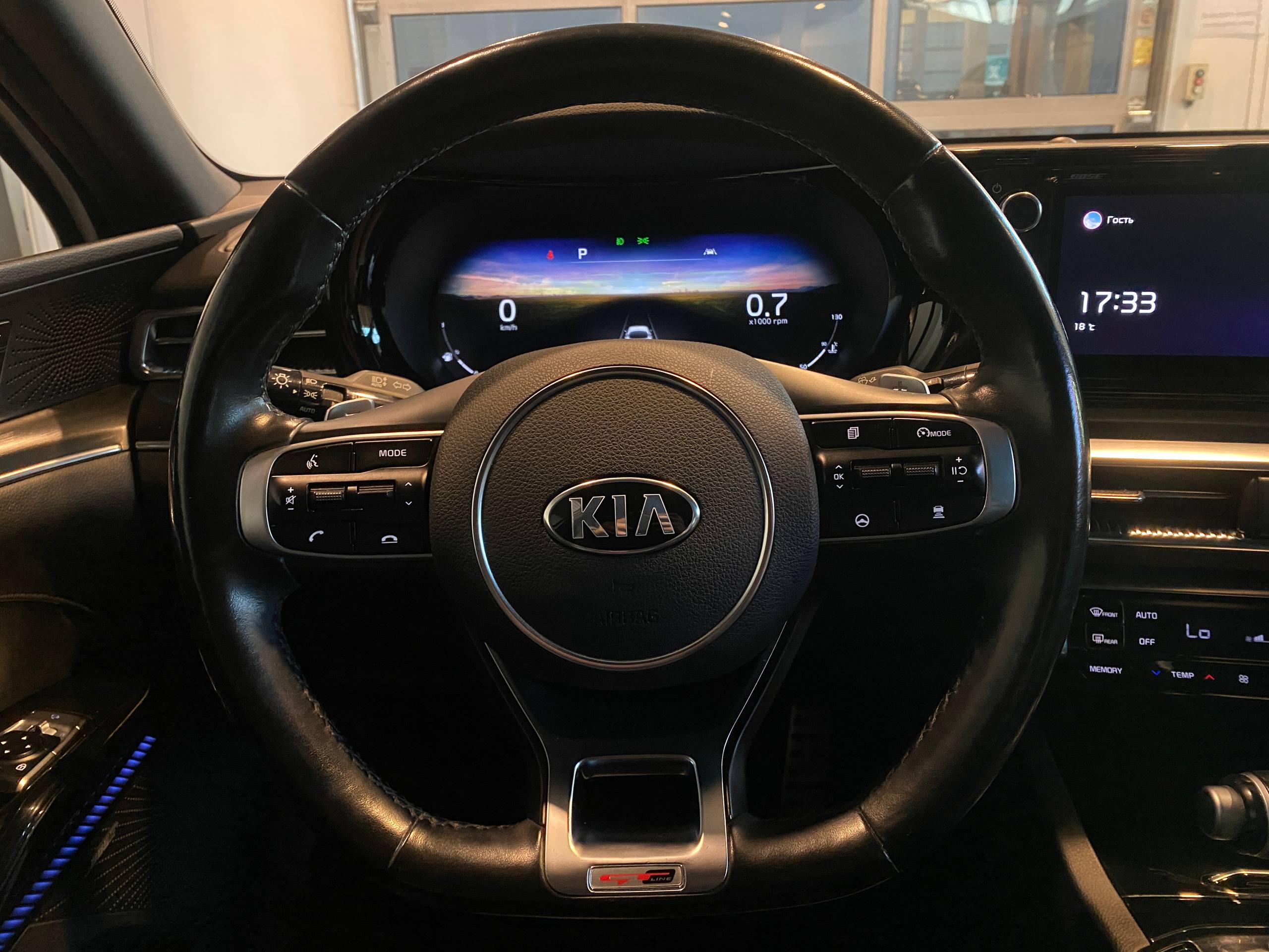 KIA K5