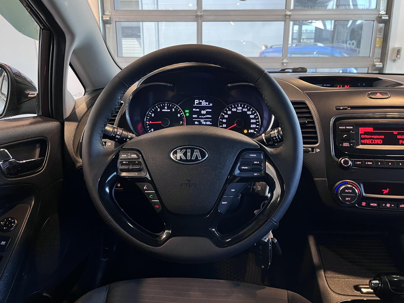 KIA CERATO