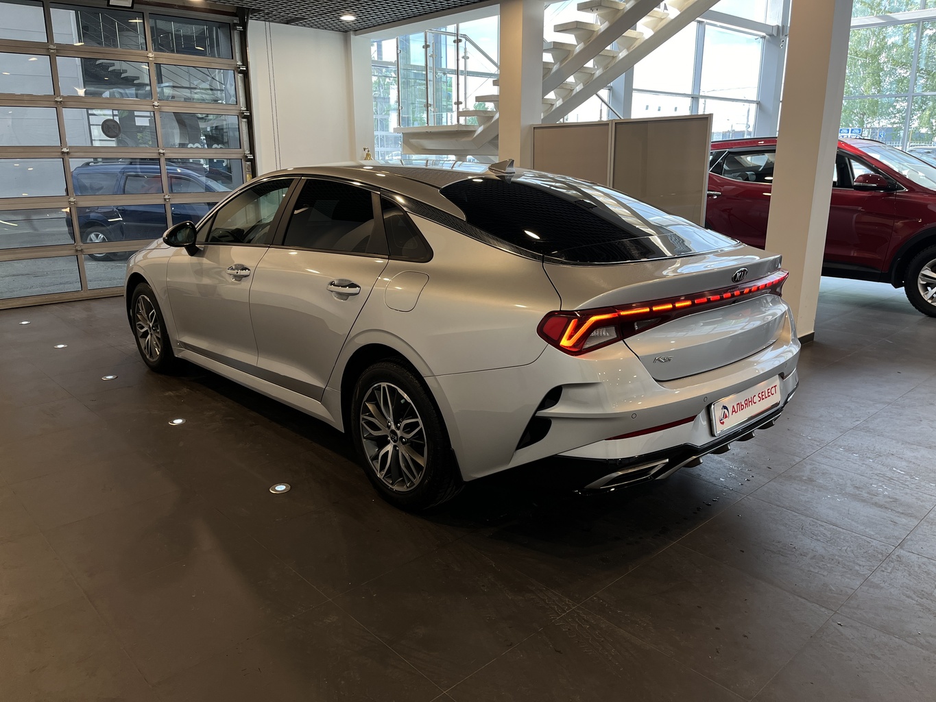 KIA K5