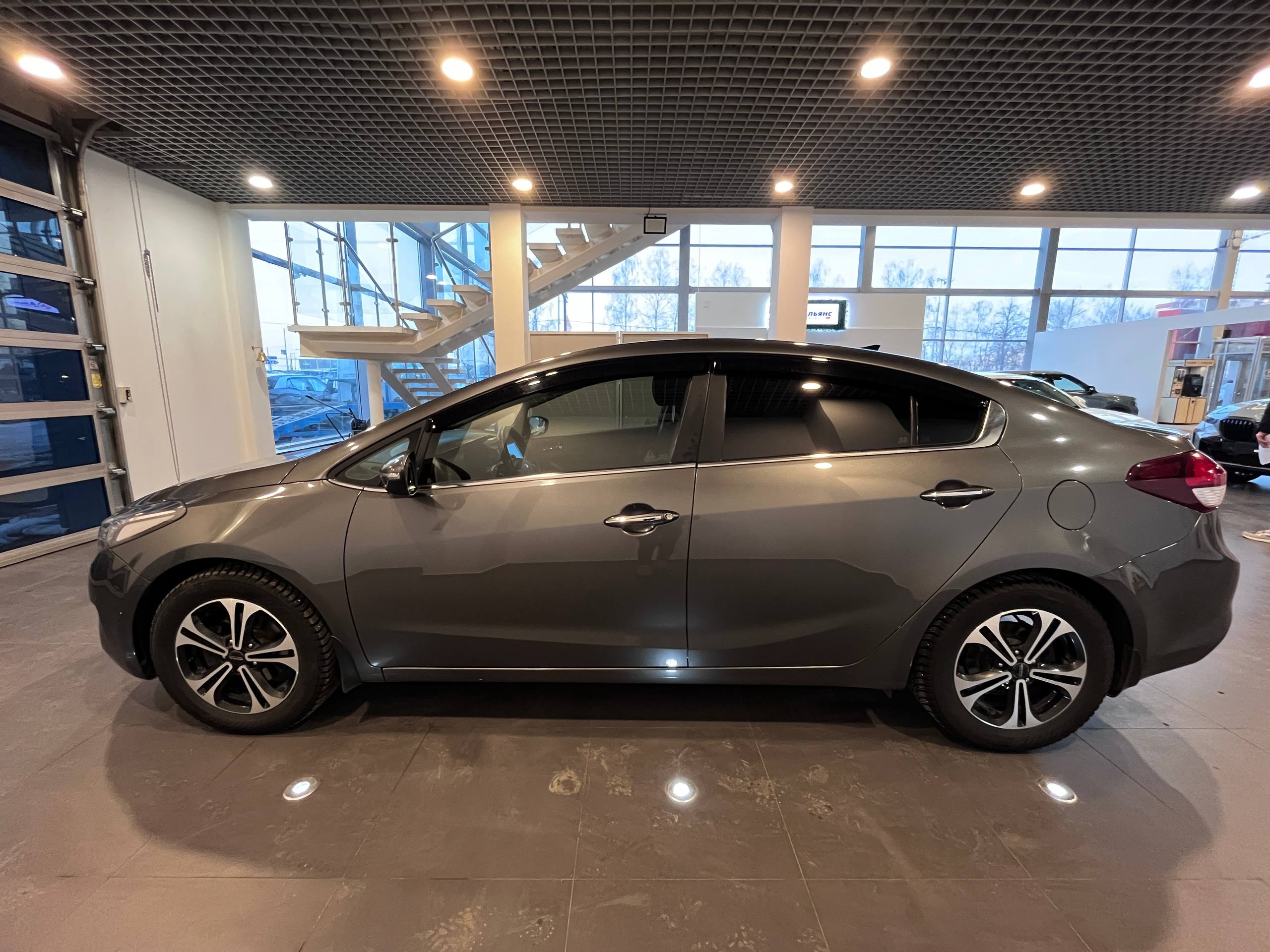 KIA CERATO