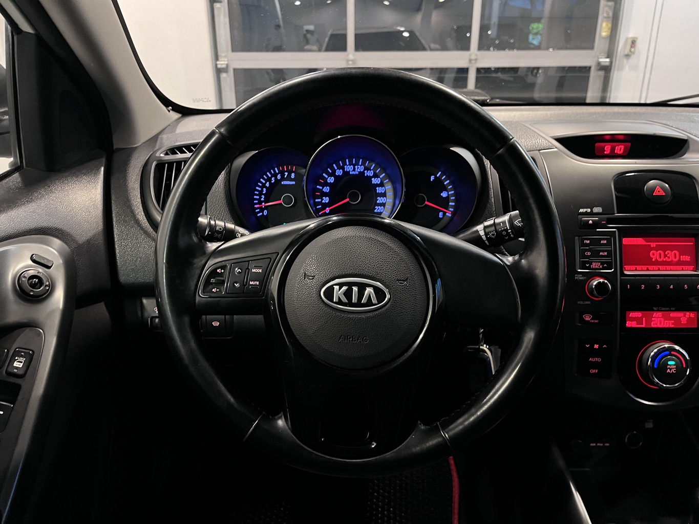 KIA CERATO