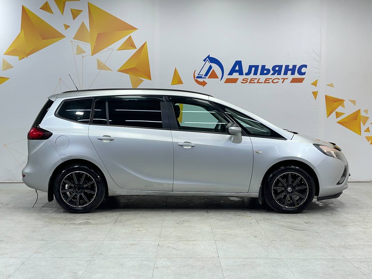 OPEL ZAFIRA
