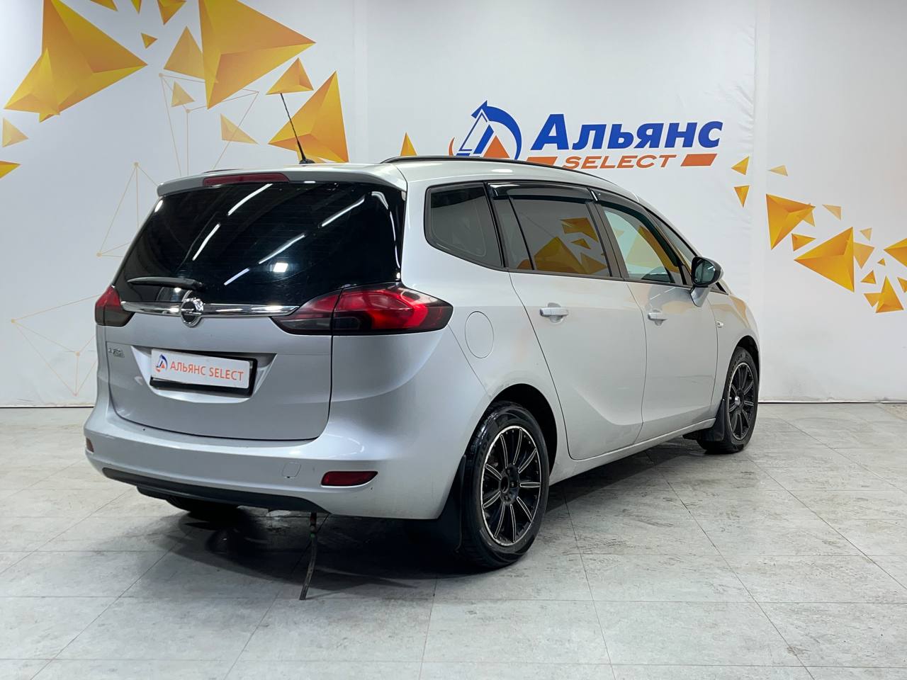 OPEL ZAFIRA