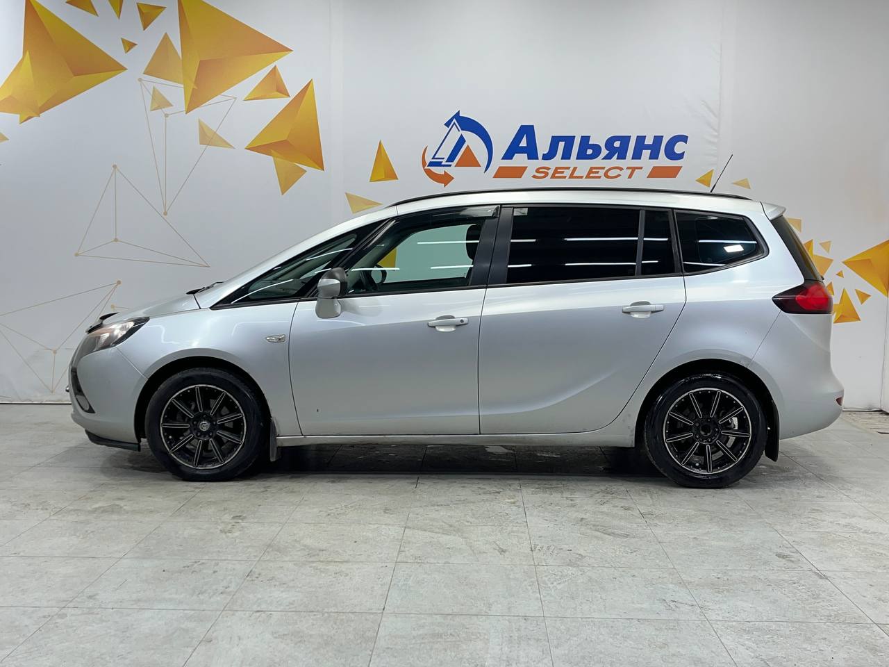 OPEL ZAFIRA