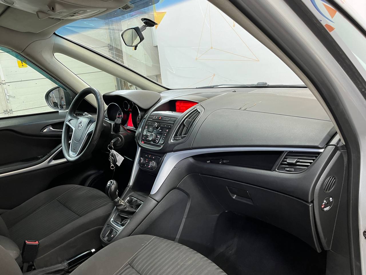 OPEL ZAFIRA