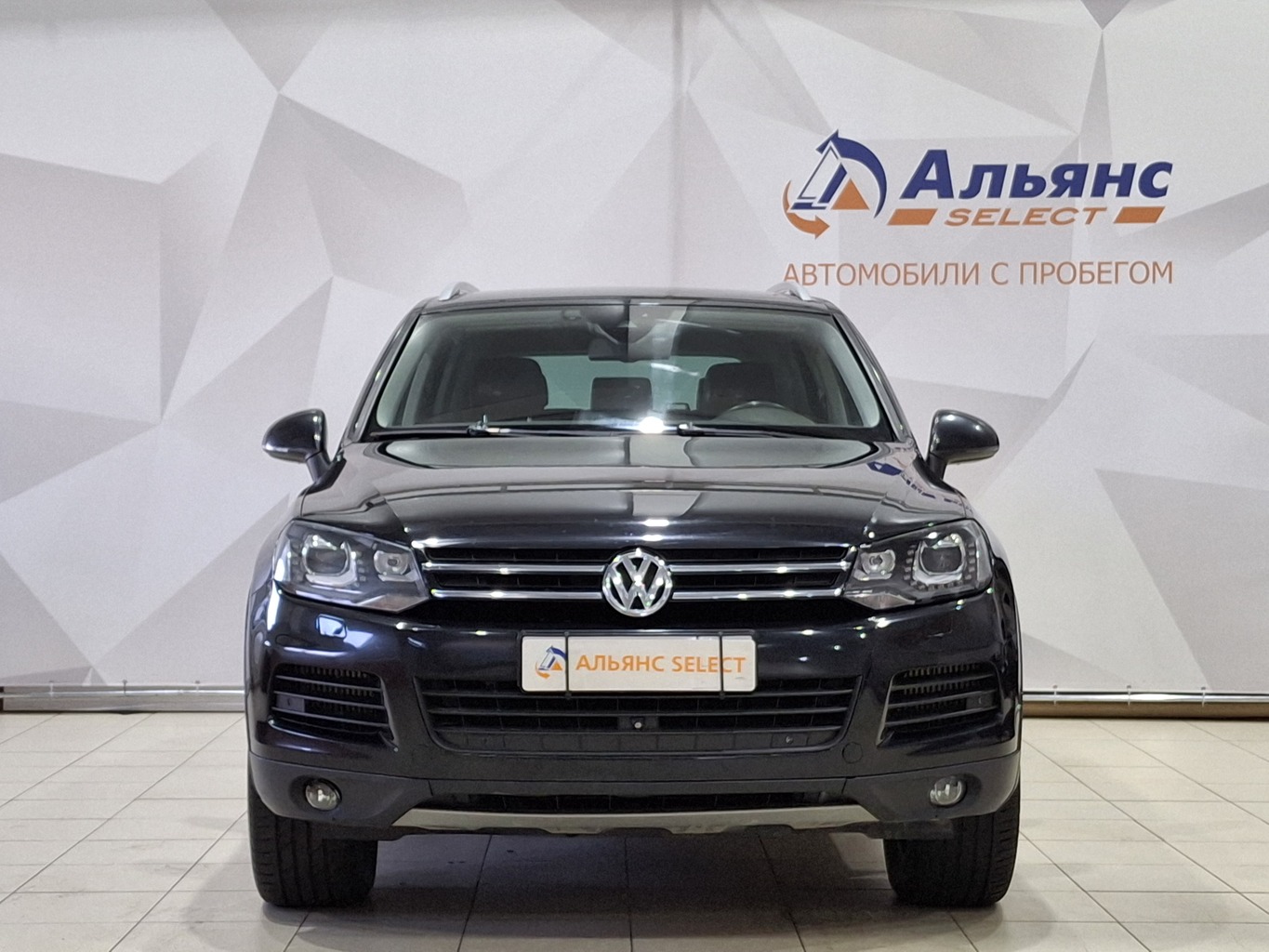 VOLKSWAGEN TOUAREG