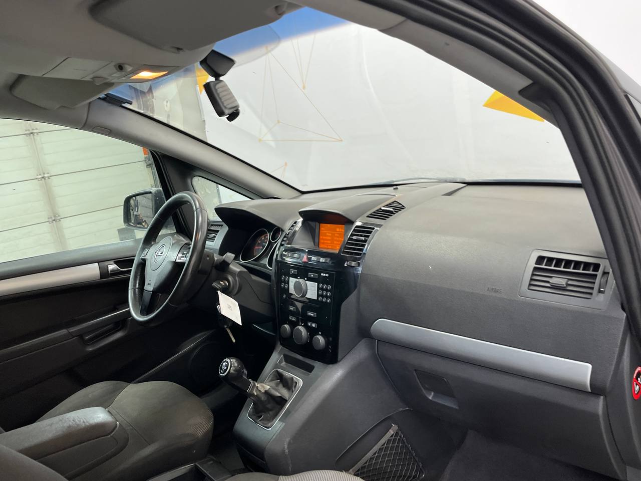 OPEL ZAFIRA