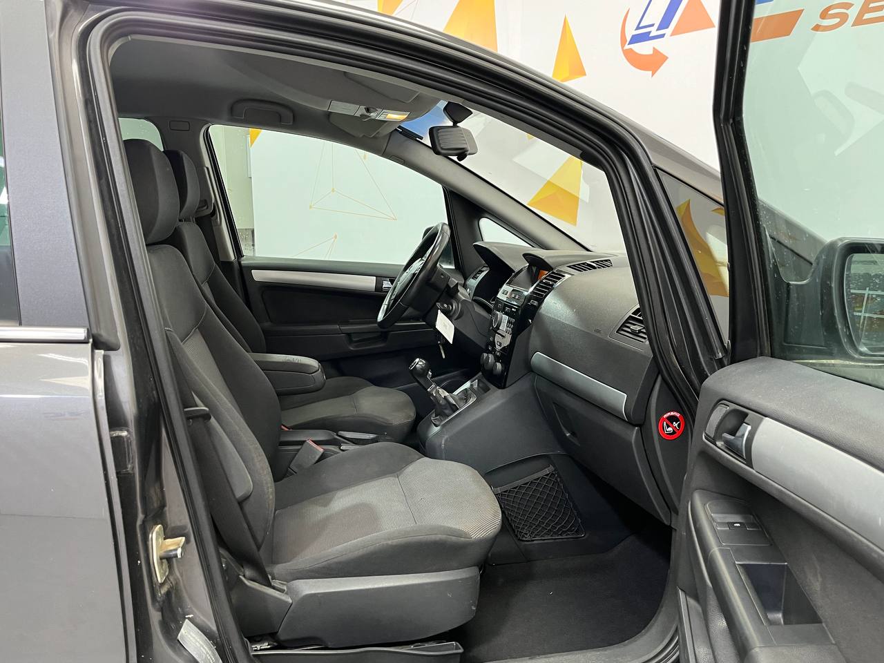 OPEL ZAFIRA