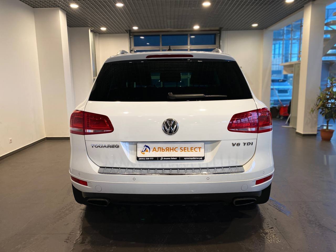 VOLKSWAGEN TOUAREG