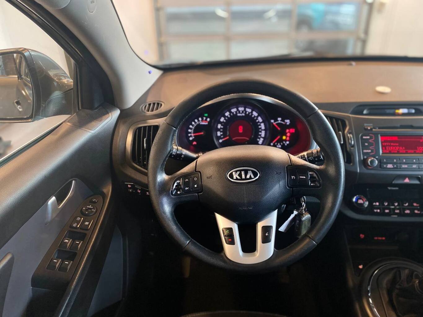 KIA SPORTAGE S