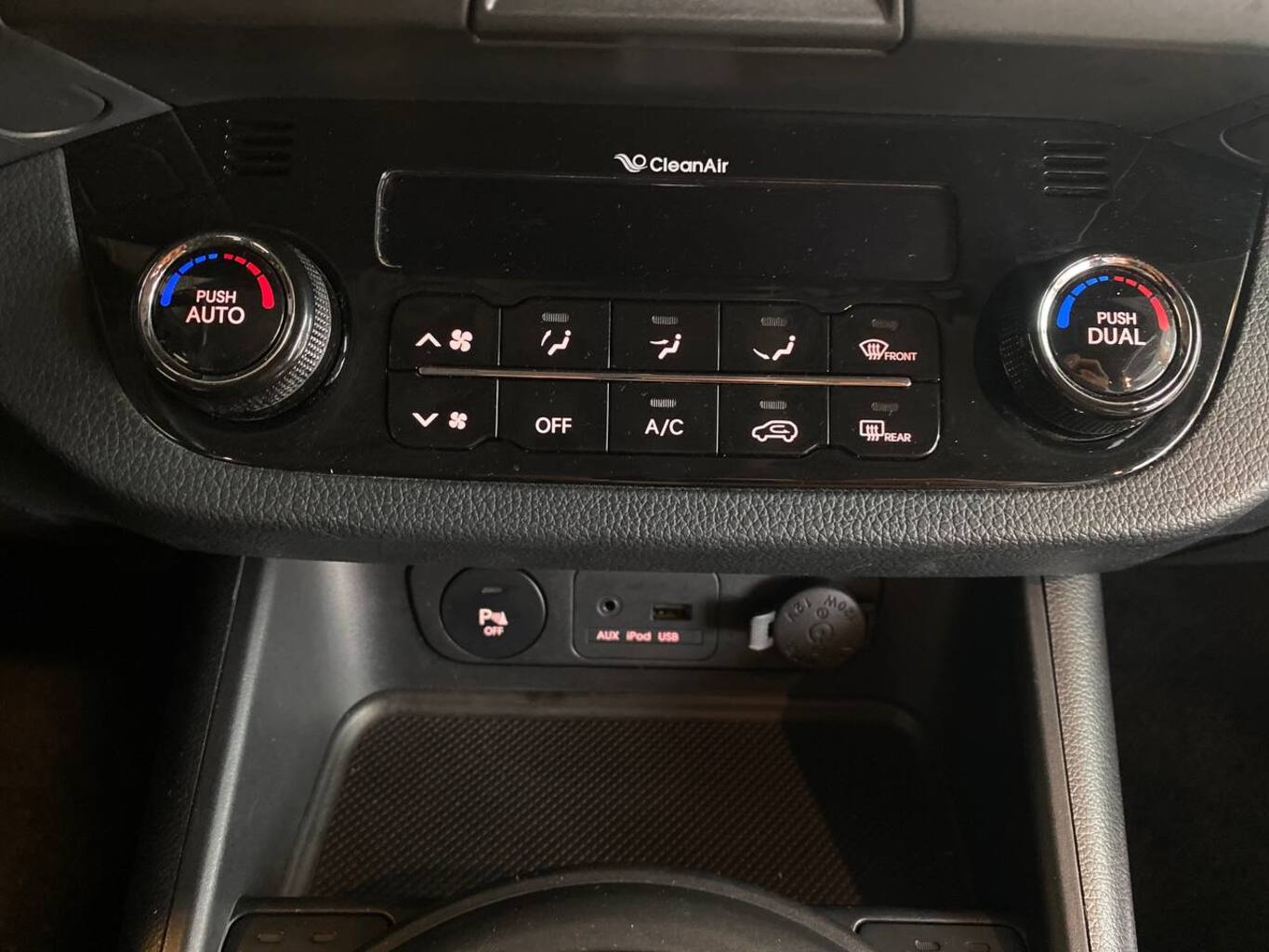 KIA SPORTAGE S