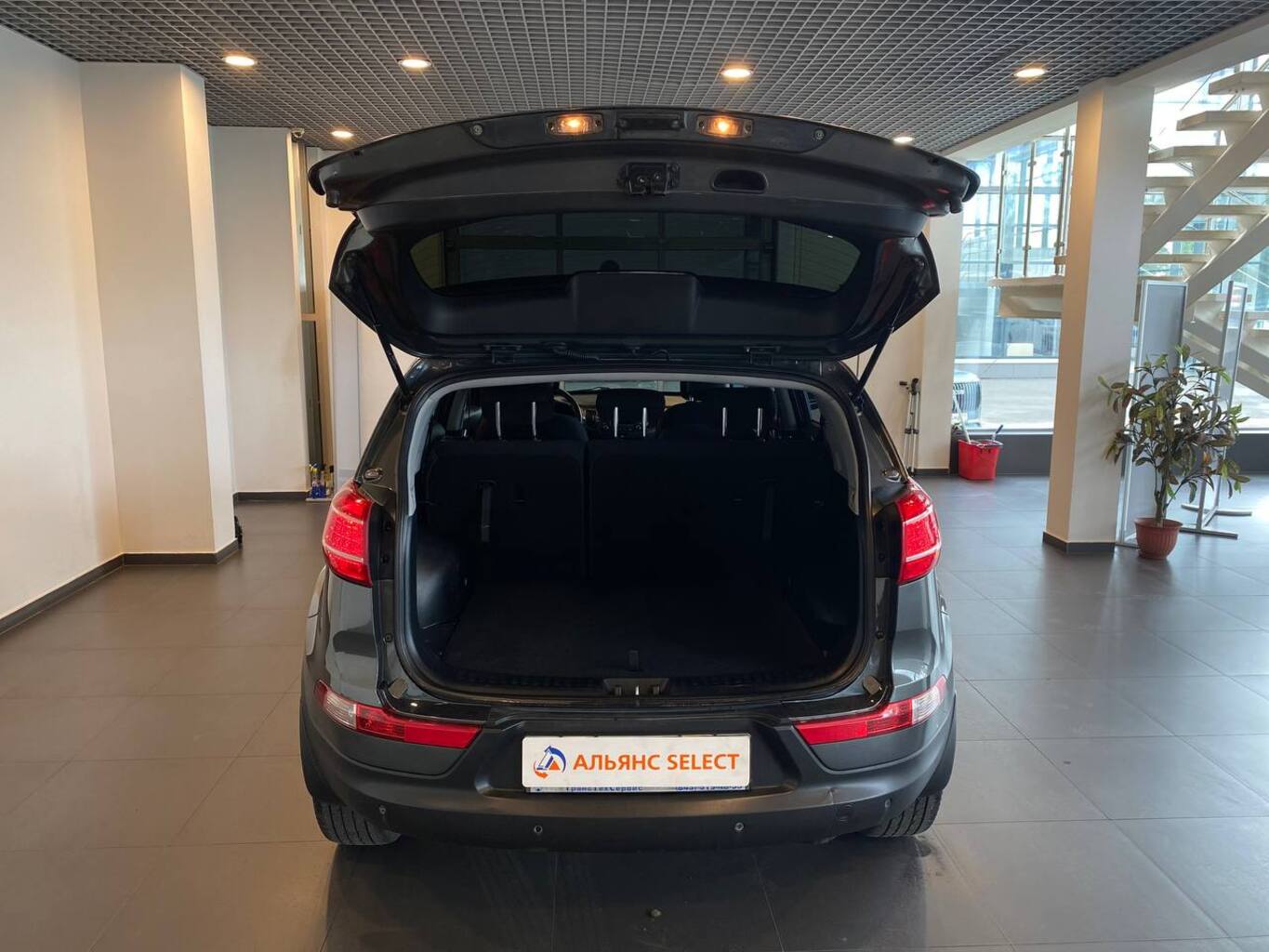 KIA SPORTAGE S