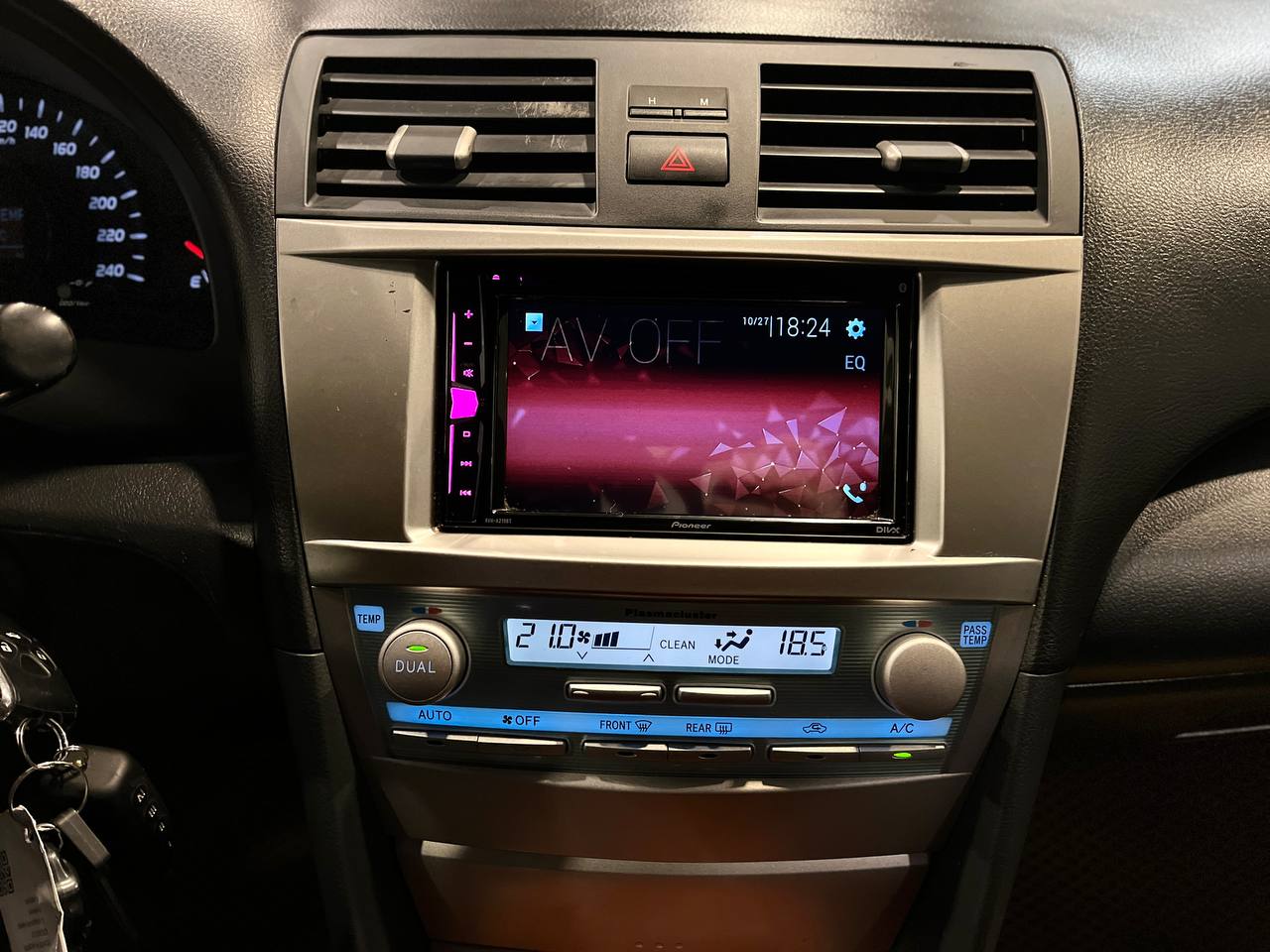 TOYOTA CAMRY