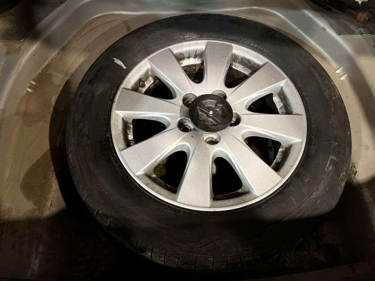 TOYOTA CAMRY
