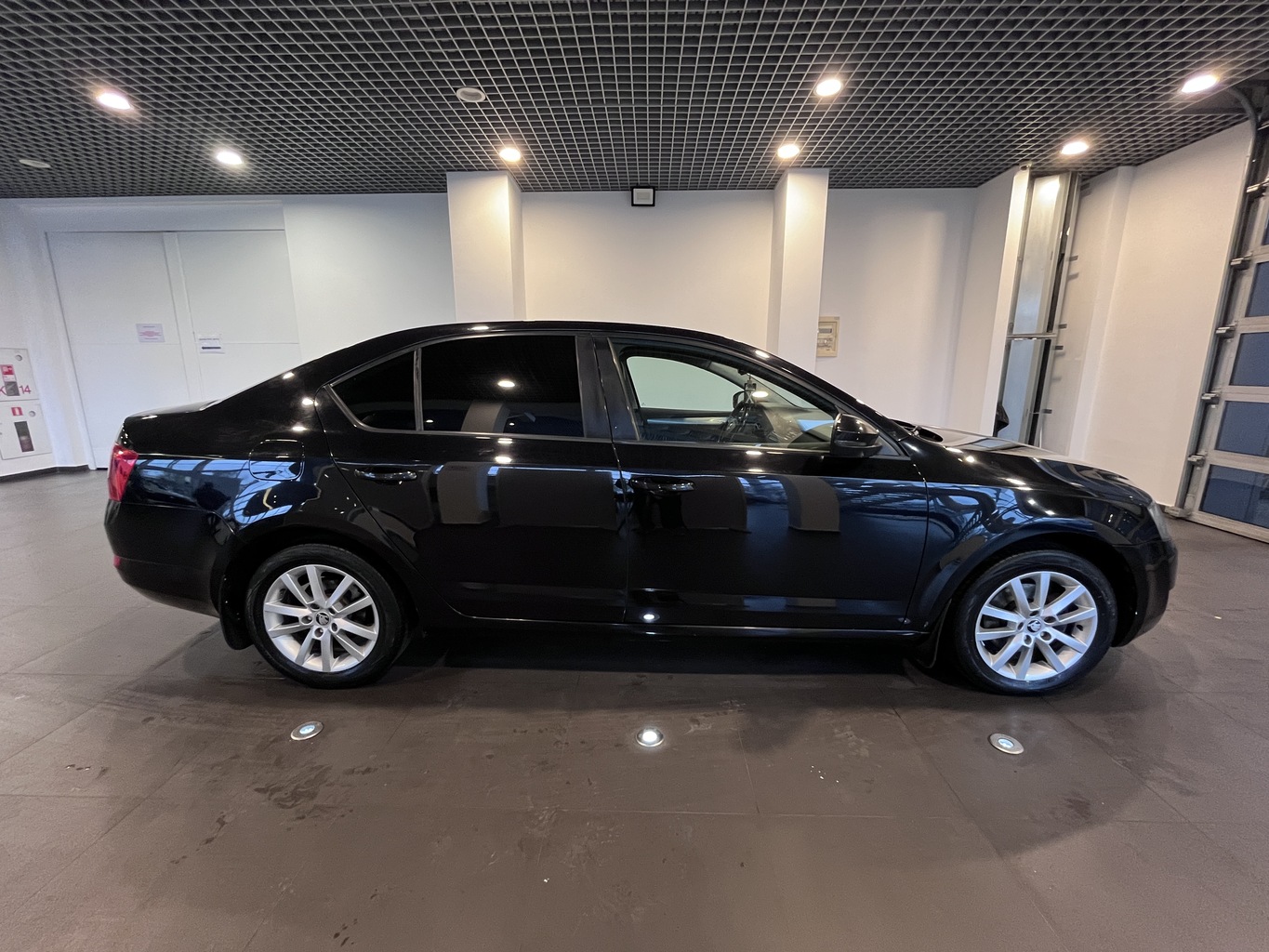 SKODA OKTAVIA