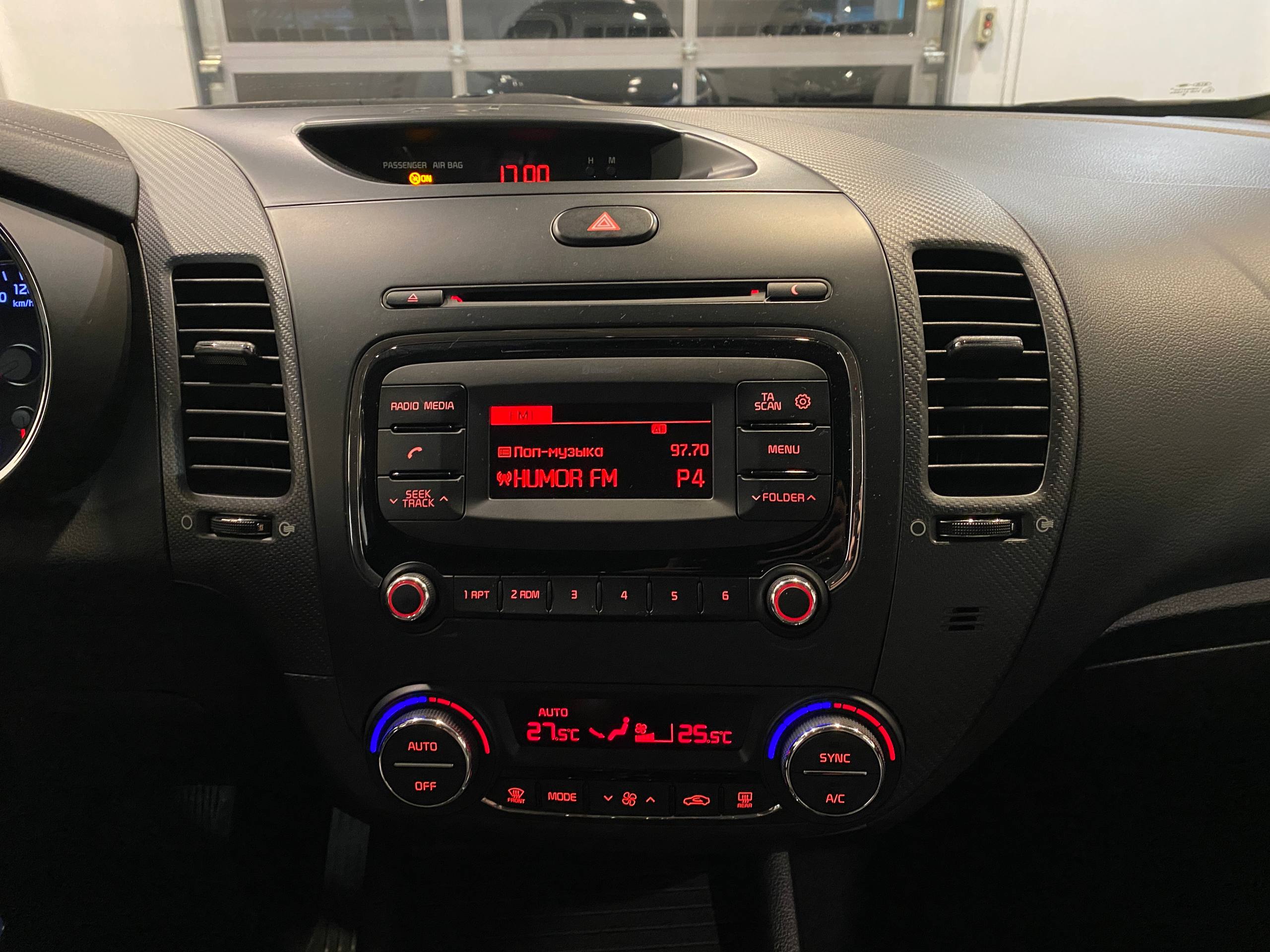 KIA CERATO