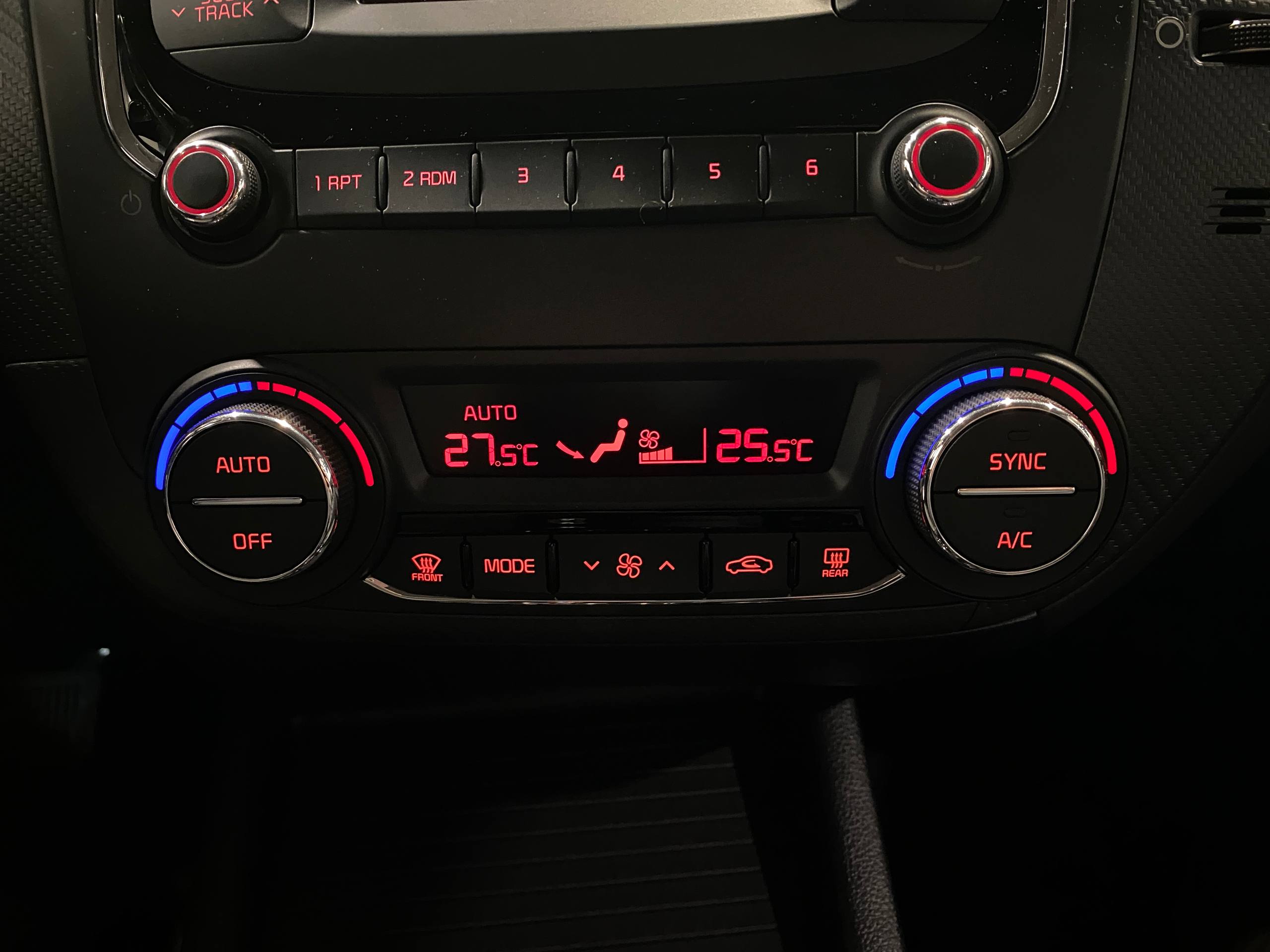 KIA CERATO