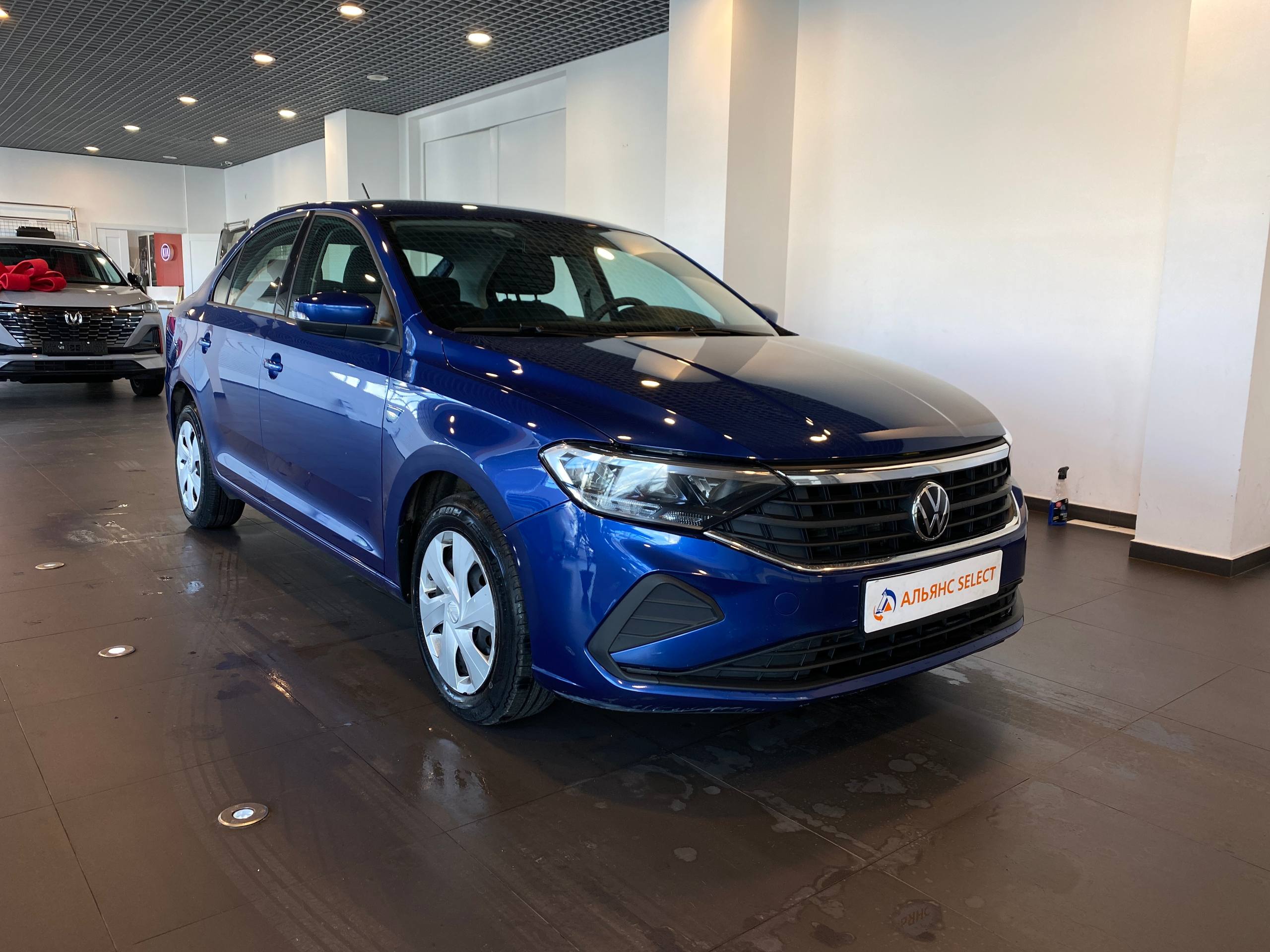 VOLKSWAGEN POLO