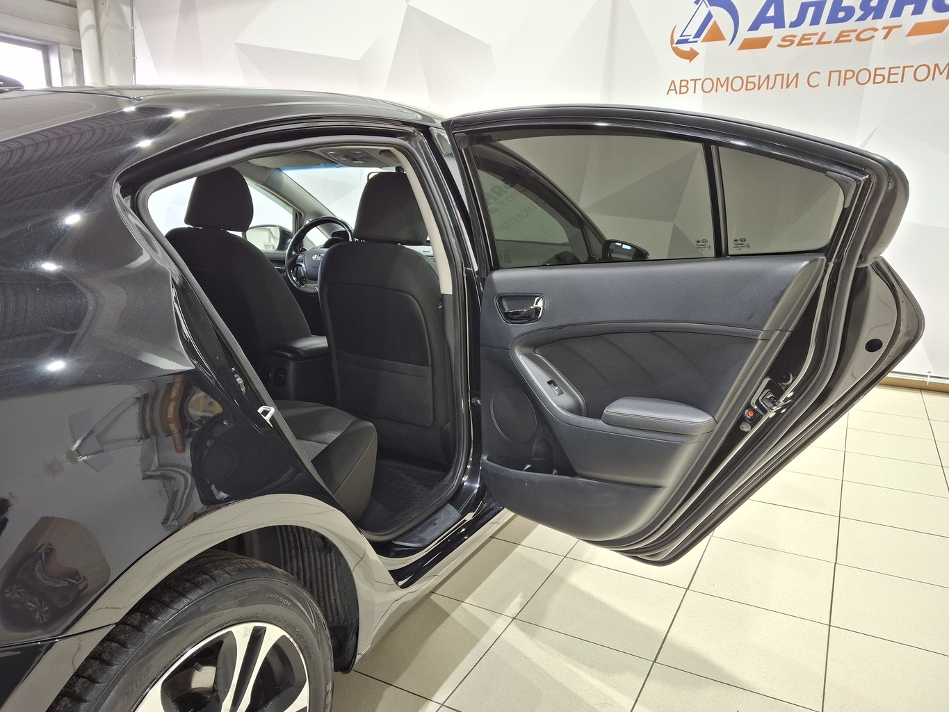 KIA CERATO