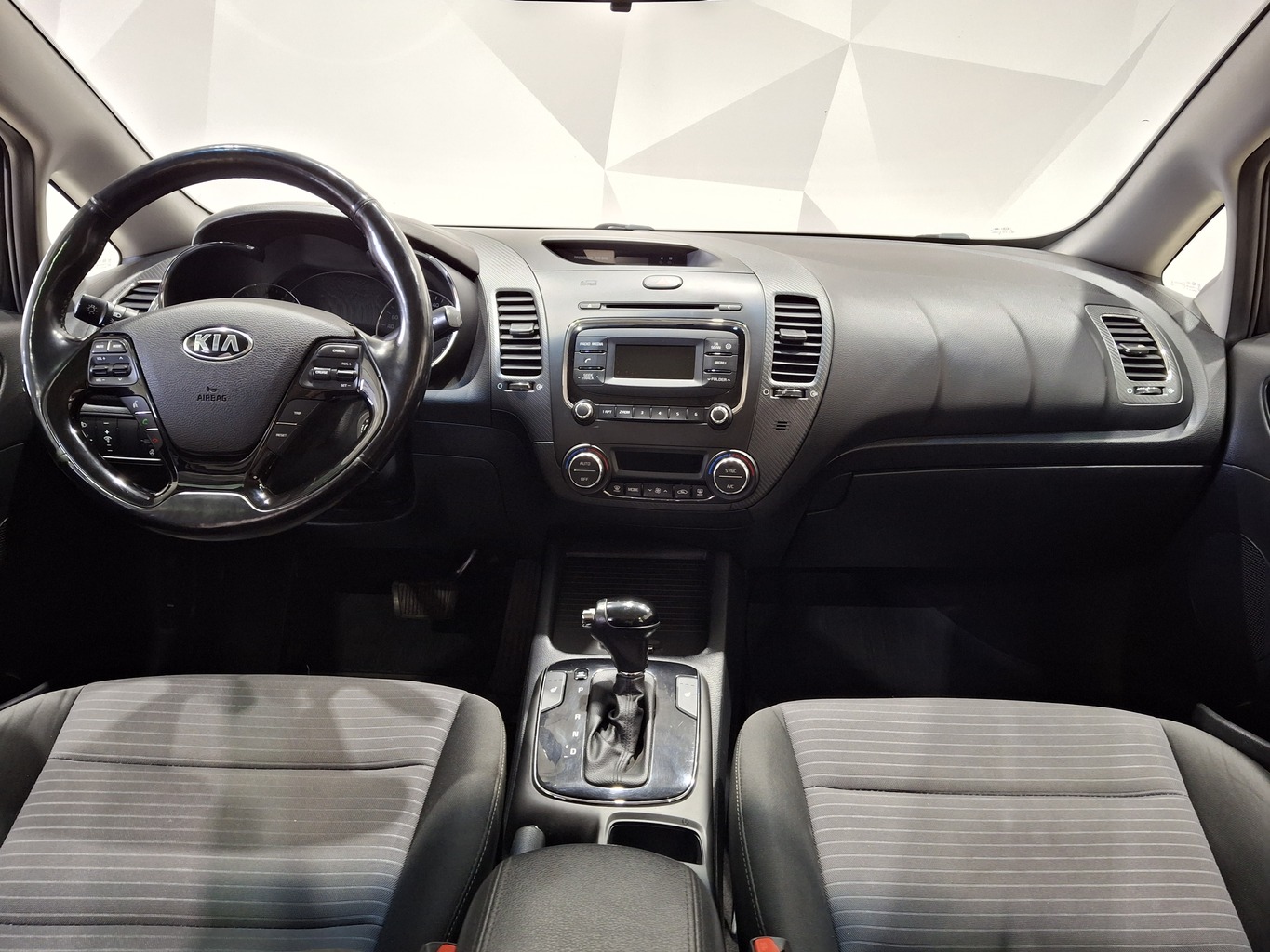 KIA CERATO