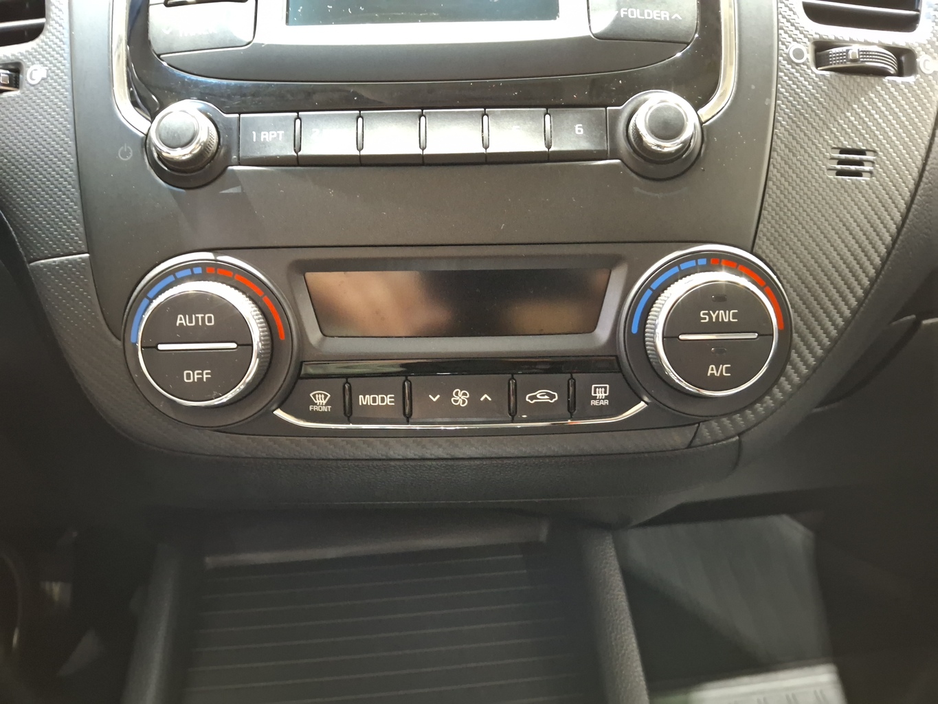 KIA CERATO