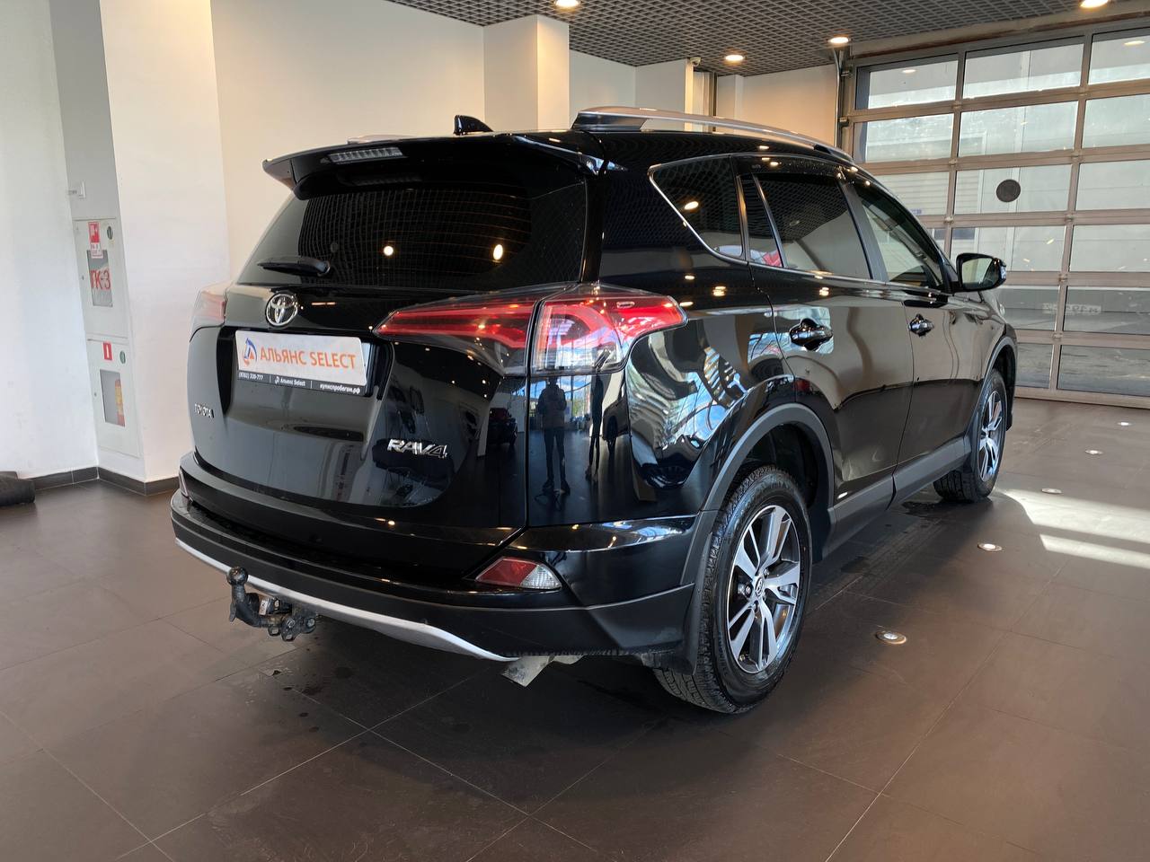 TOYOTA RAV4