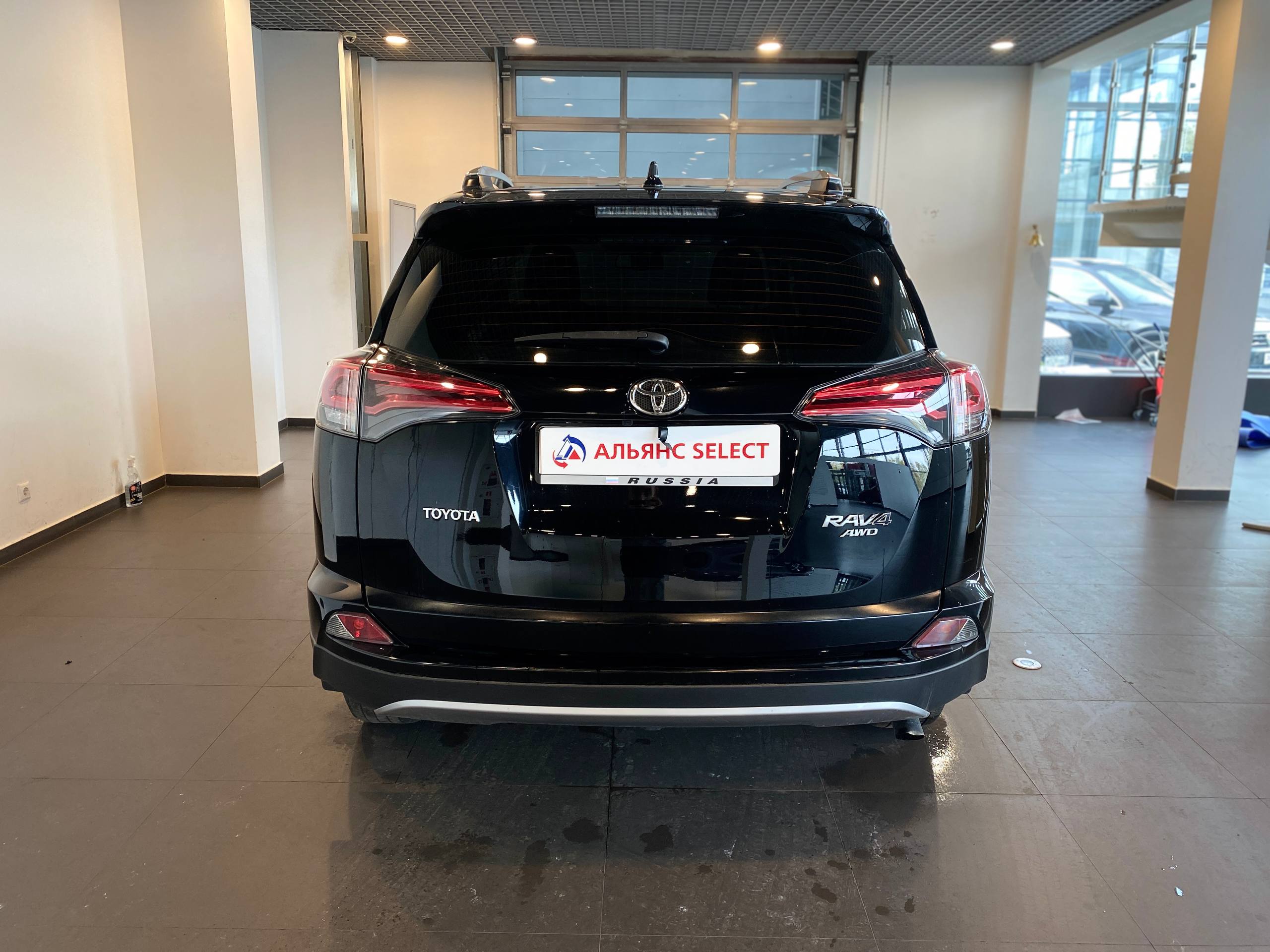 TOYOTA RAV4