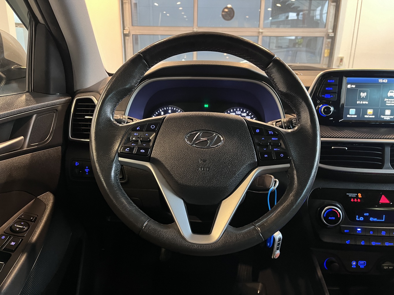 HYUNDAI TUCSON
