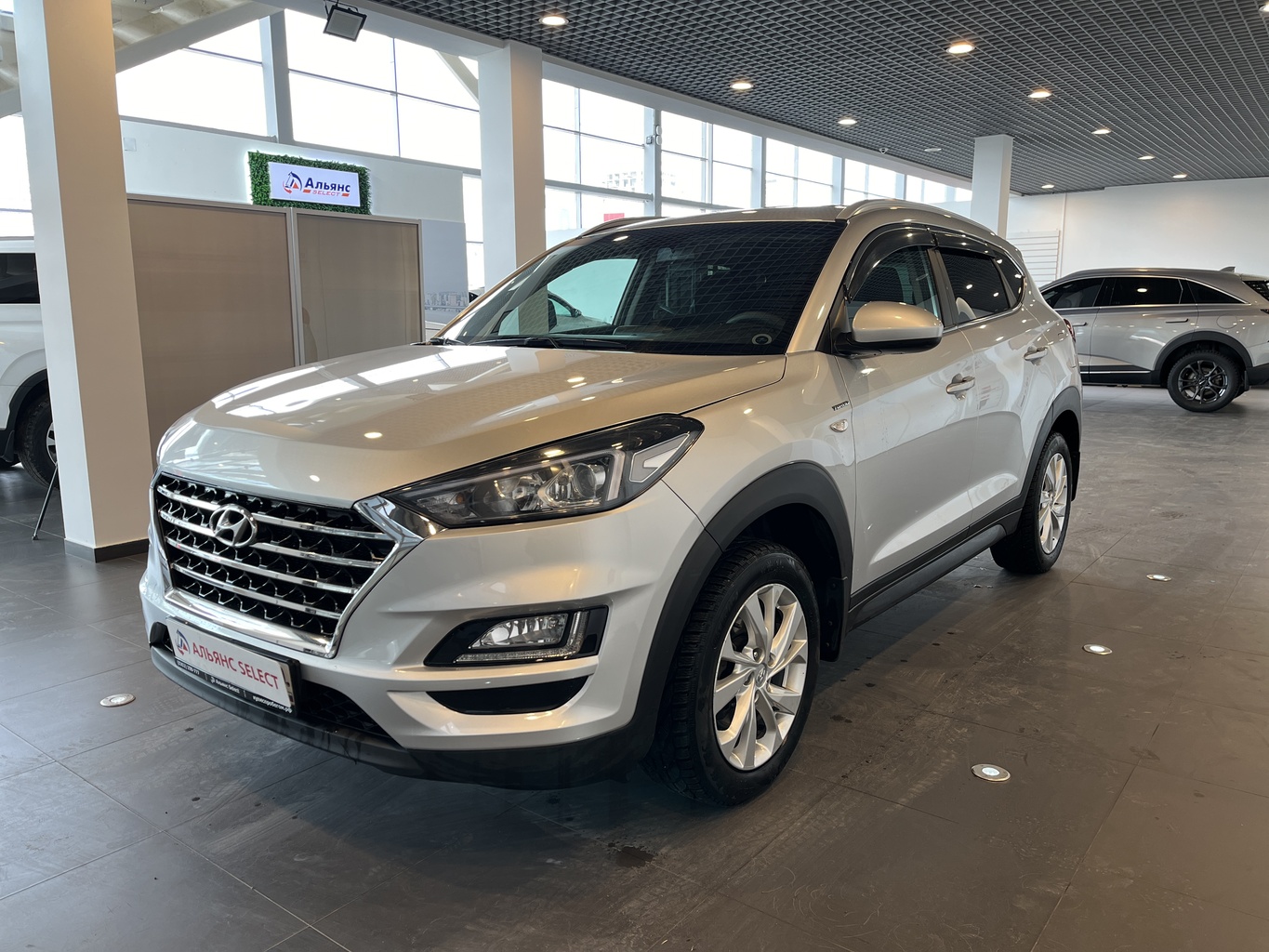 HYUNDAI TUCSON