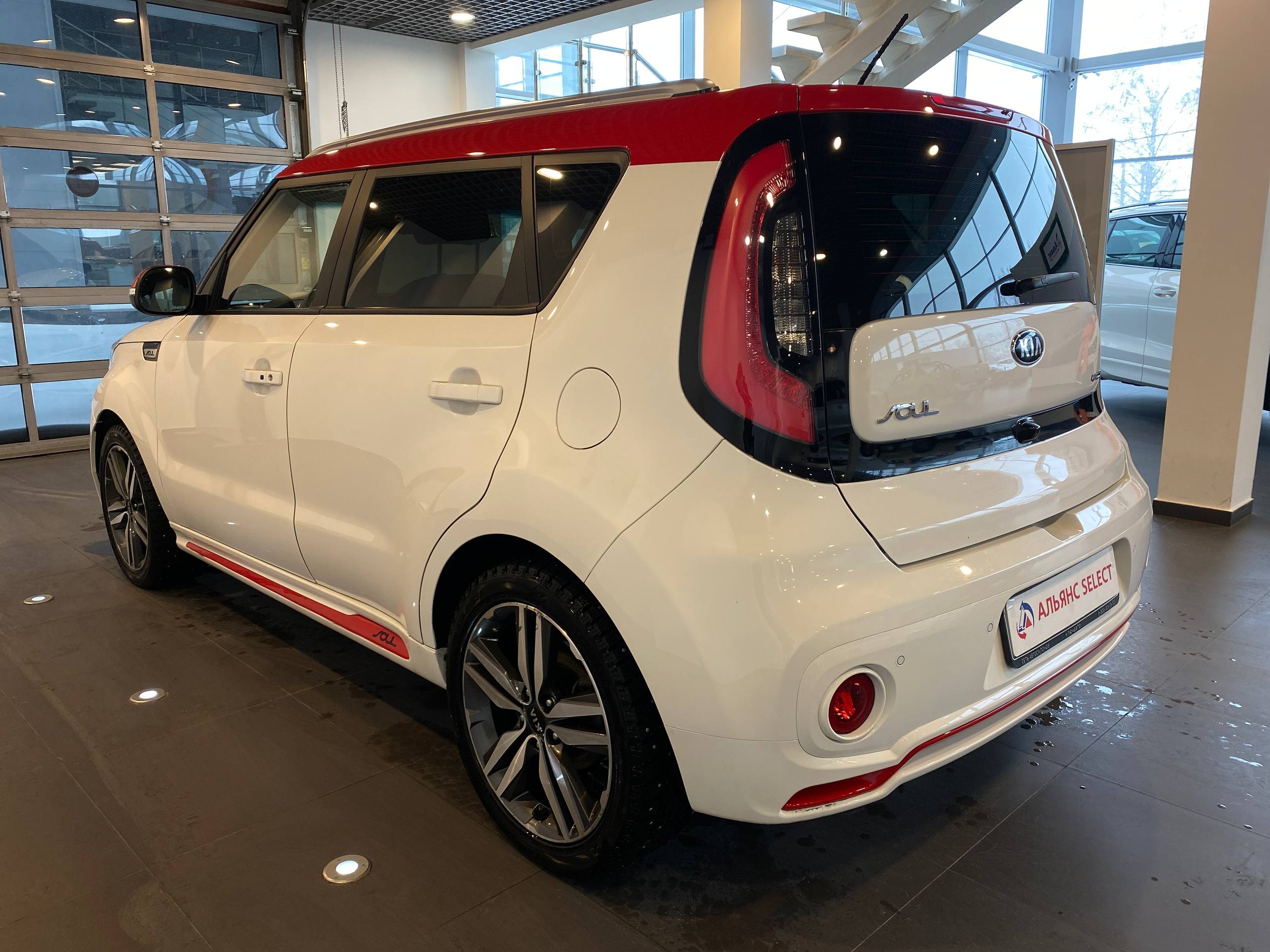 KIA SOUL