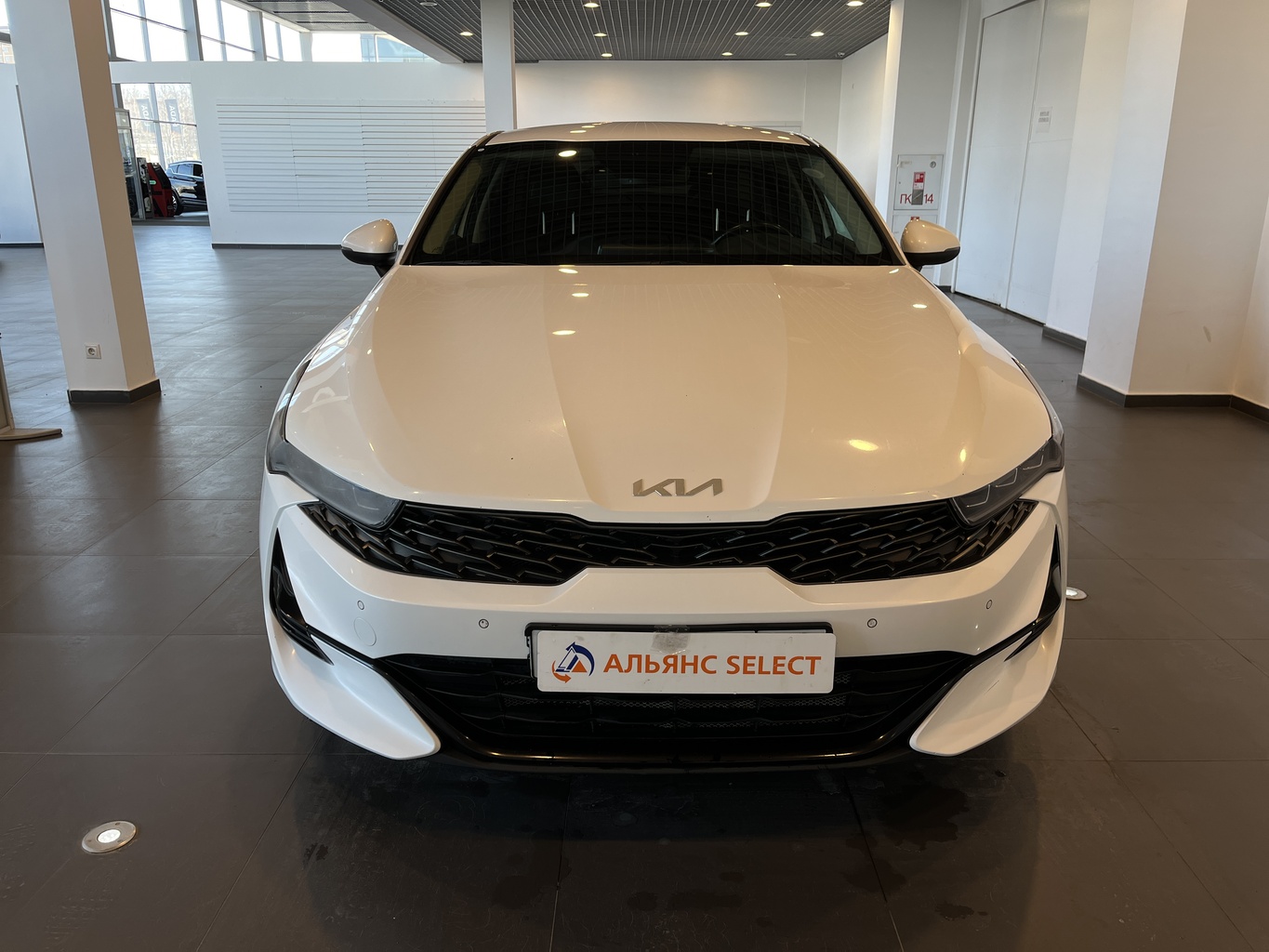 KIA K5